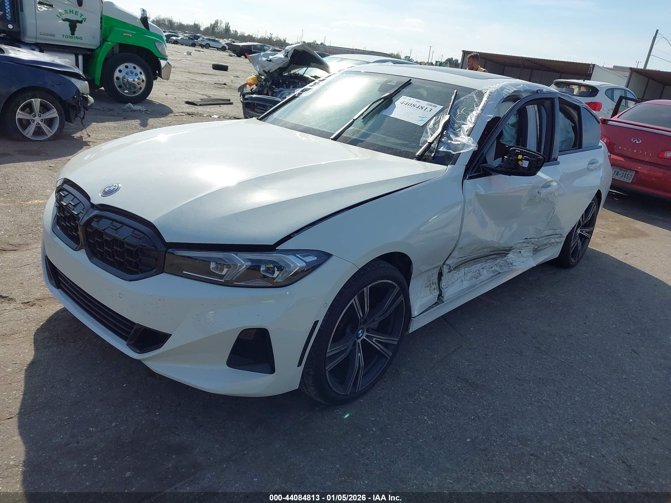 BMW 330I image 2