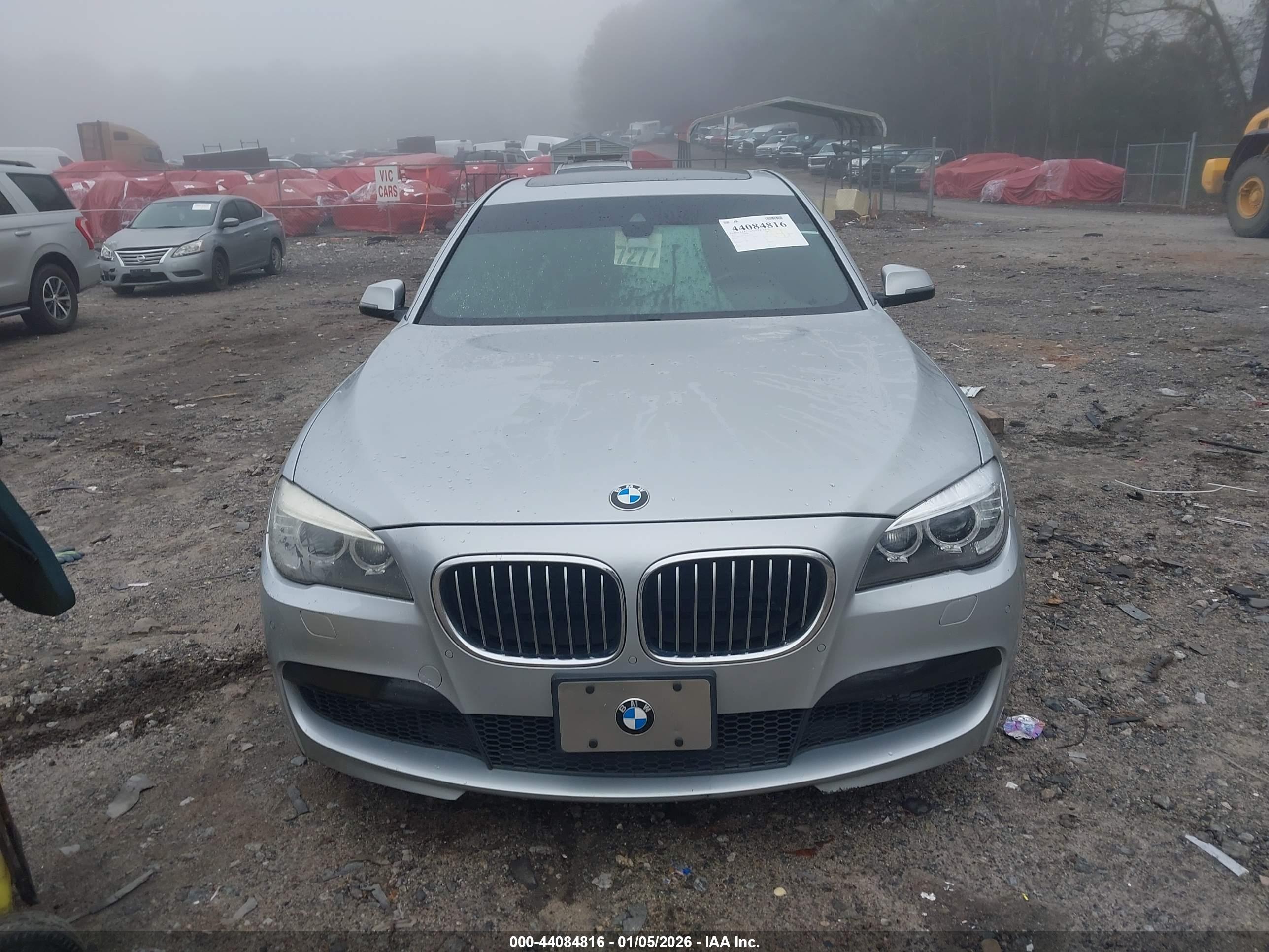 BMW 750LI image 6