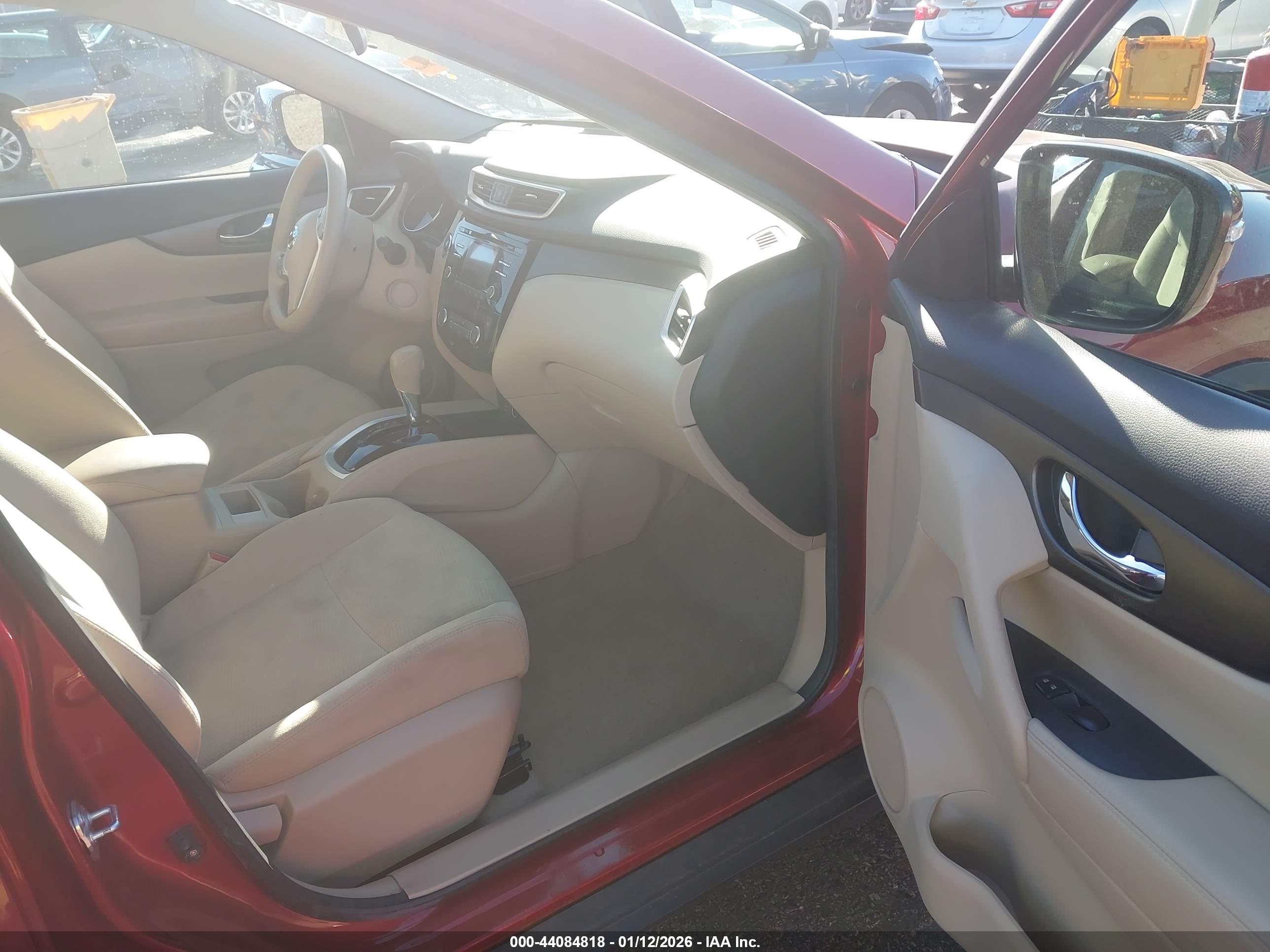 NISSAN ROGUE image 5