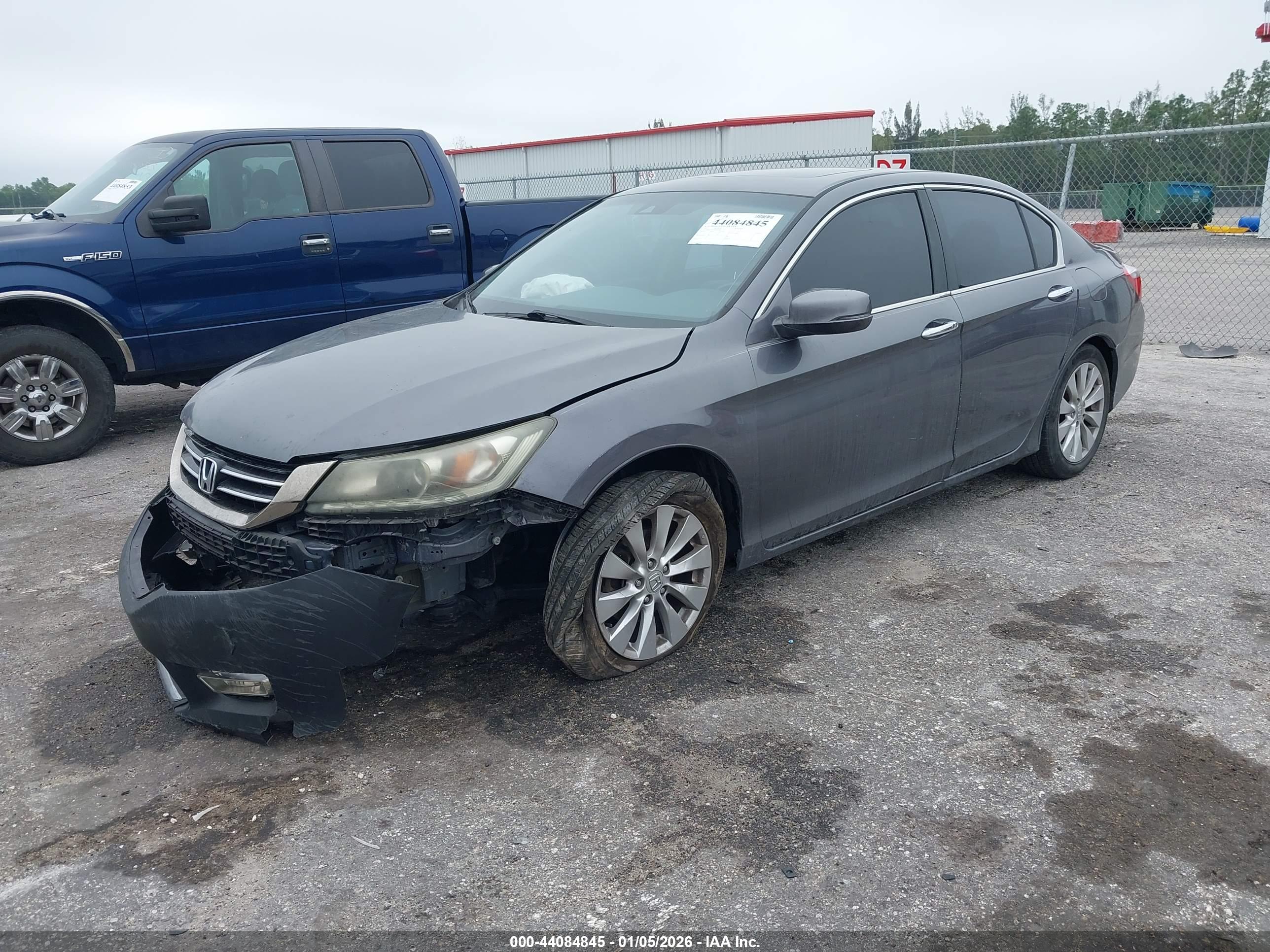 HONDA ACCORD image 2