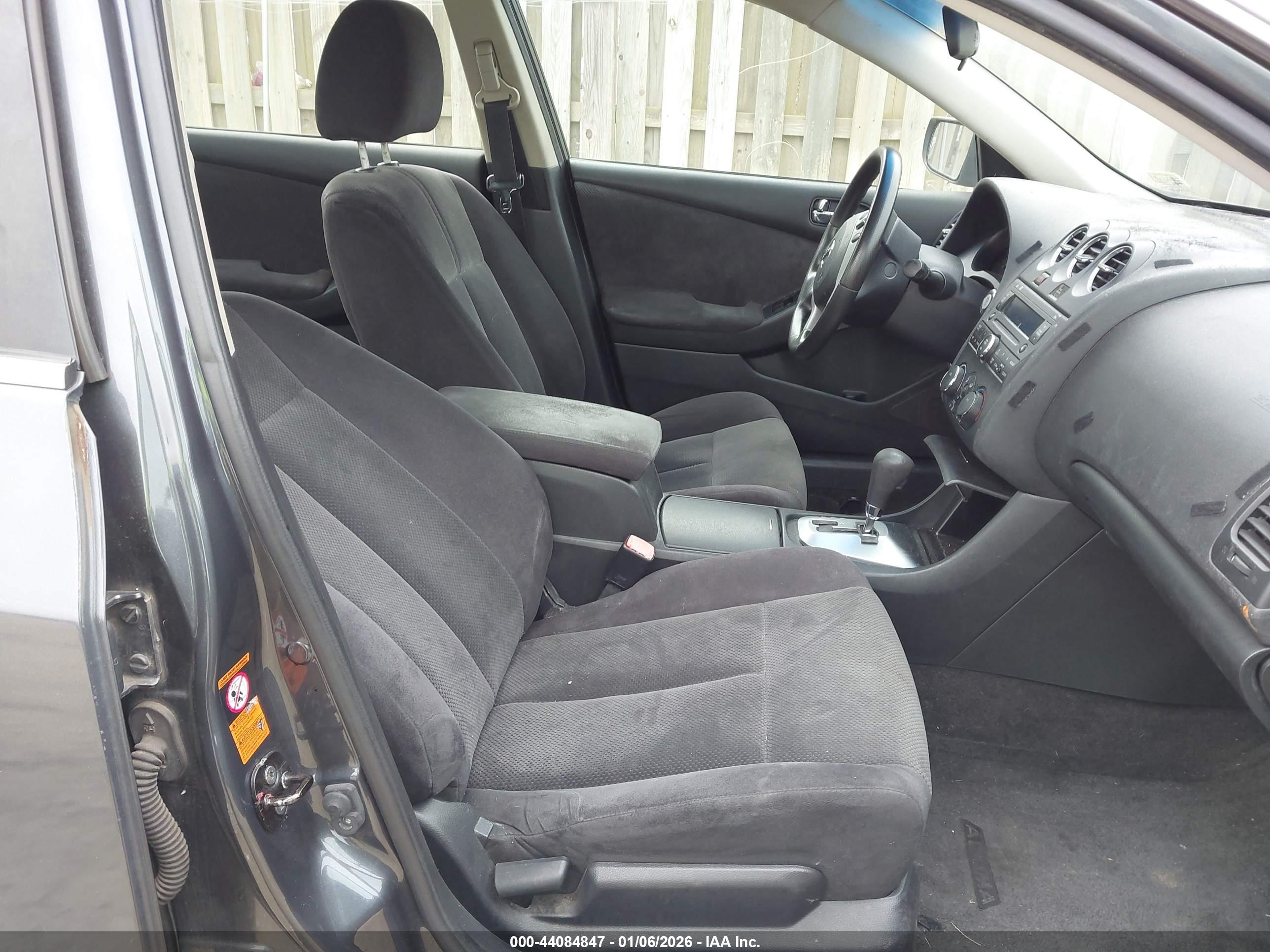 NISSAN ALTIMA image 5