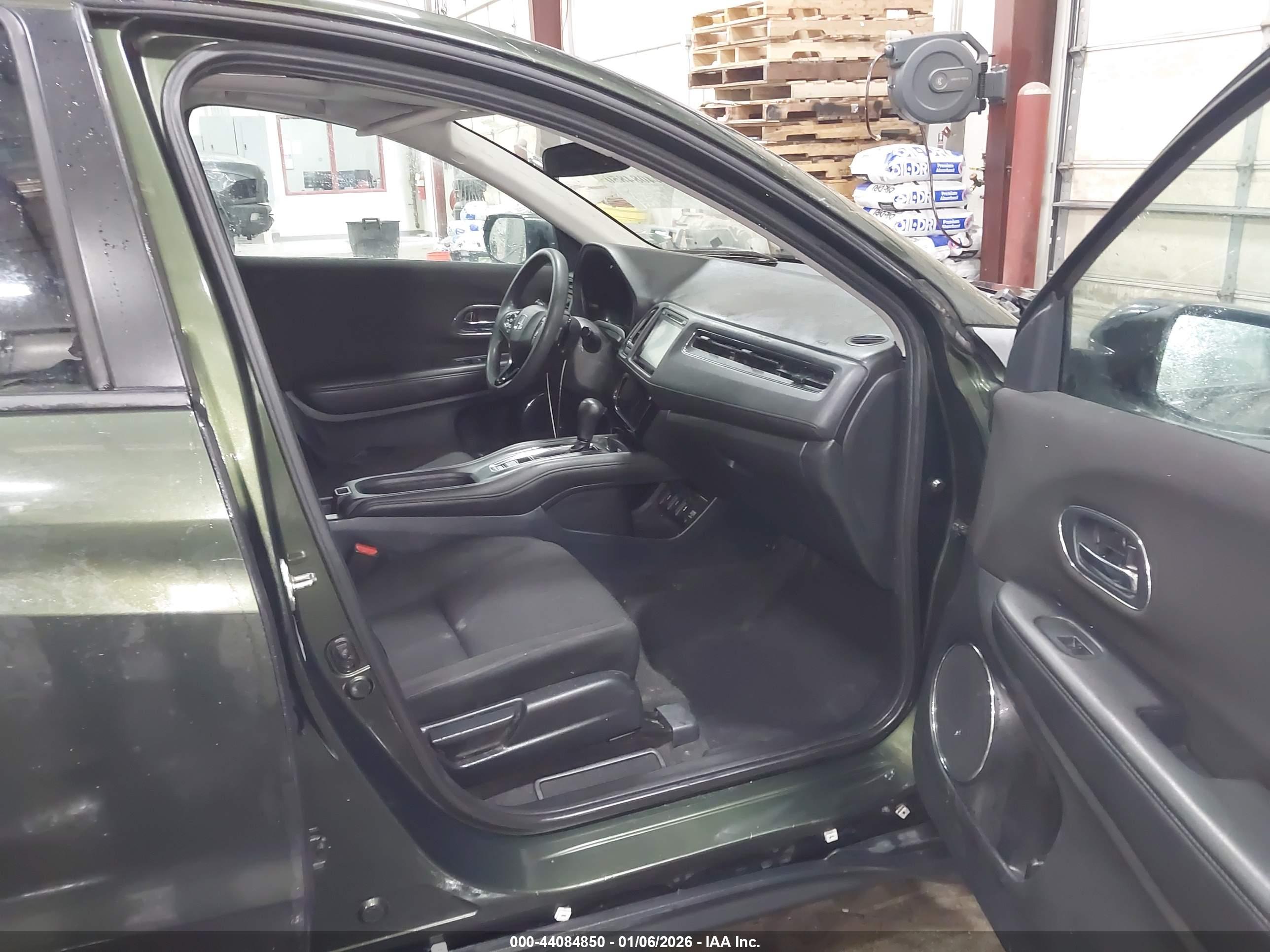 HONDA HR-V image 5