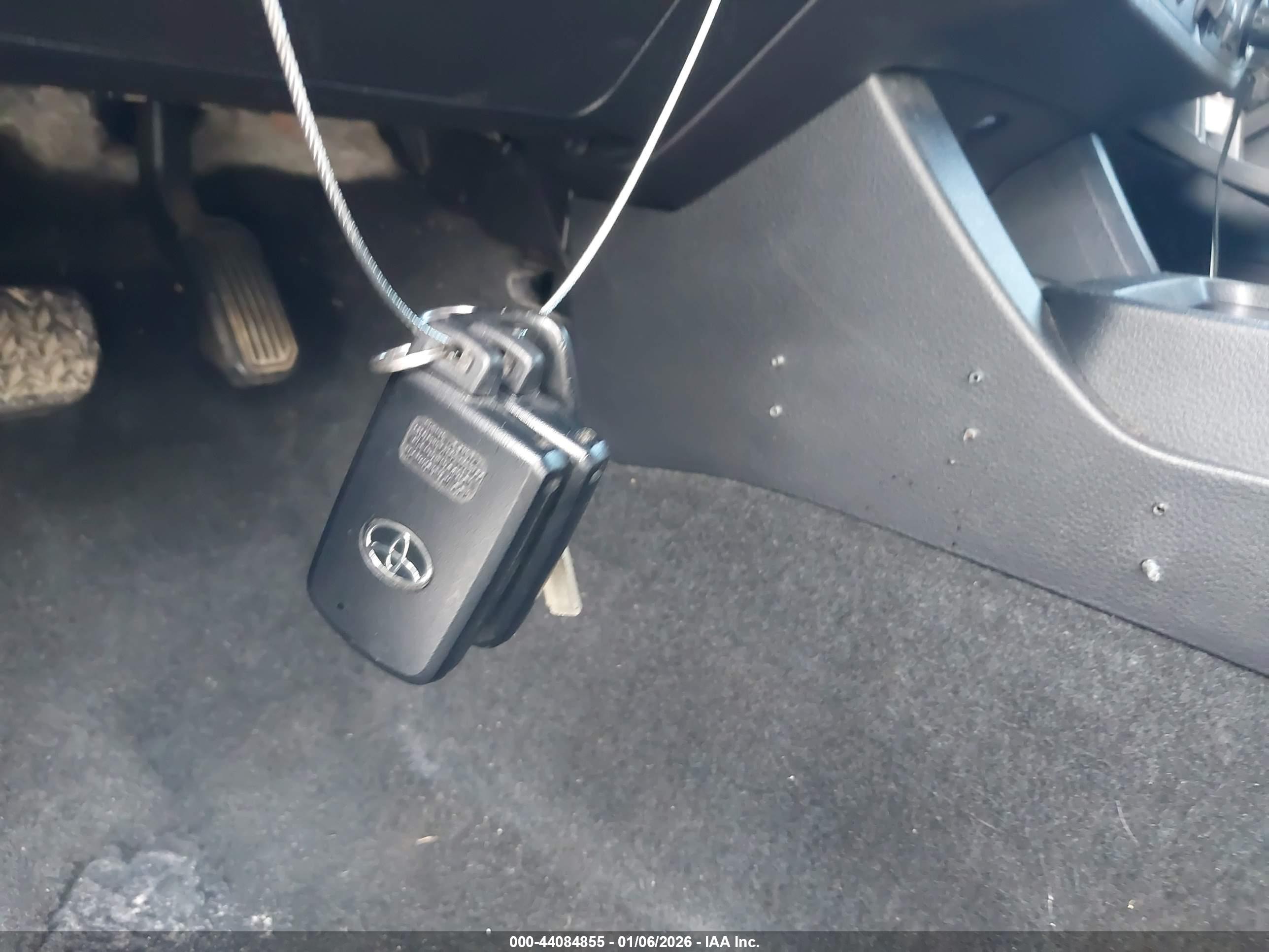 TOYOTA TACOMA image 11