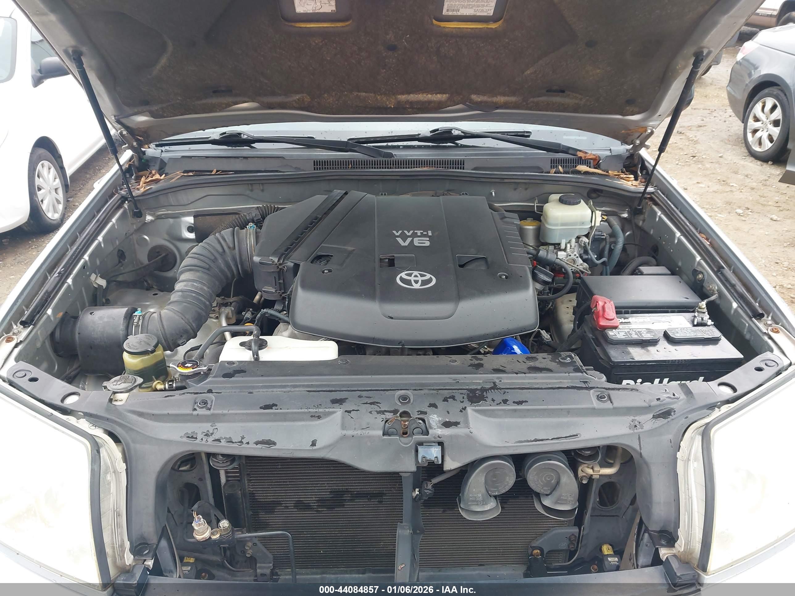 TOYOTA 4RUNNER image 10
