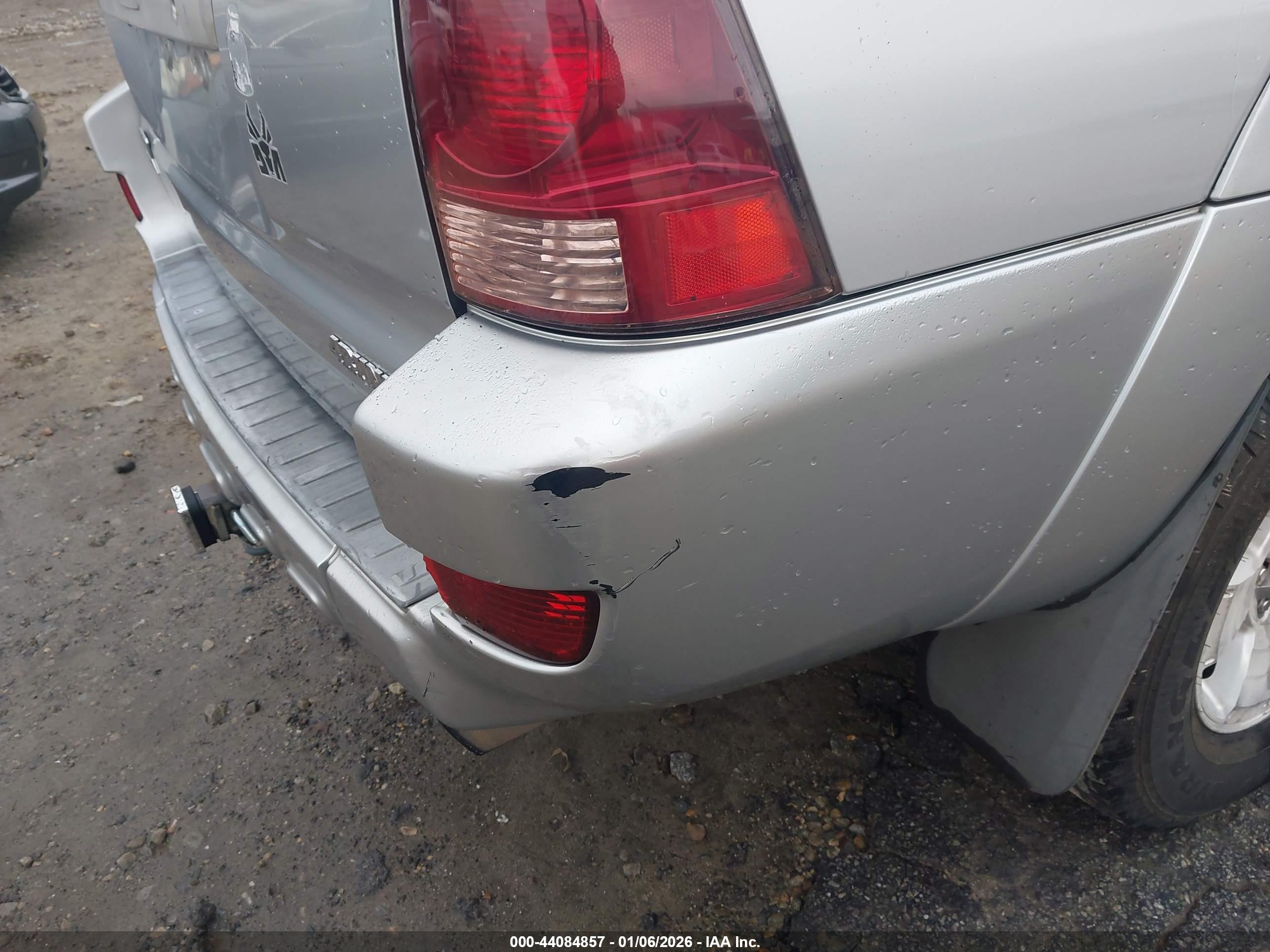 TOYOTA 4RUNNER image 6