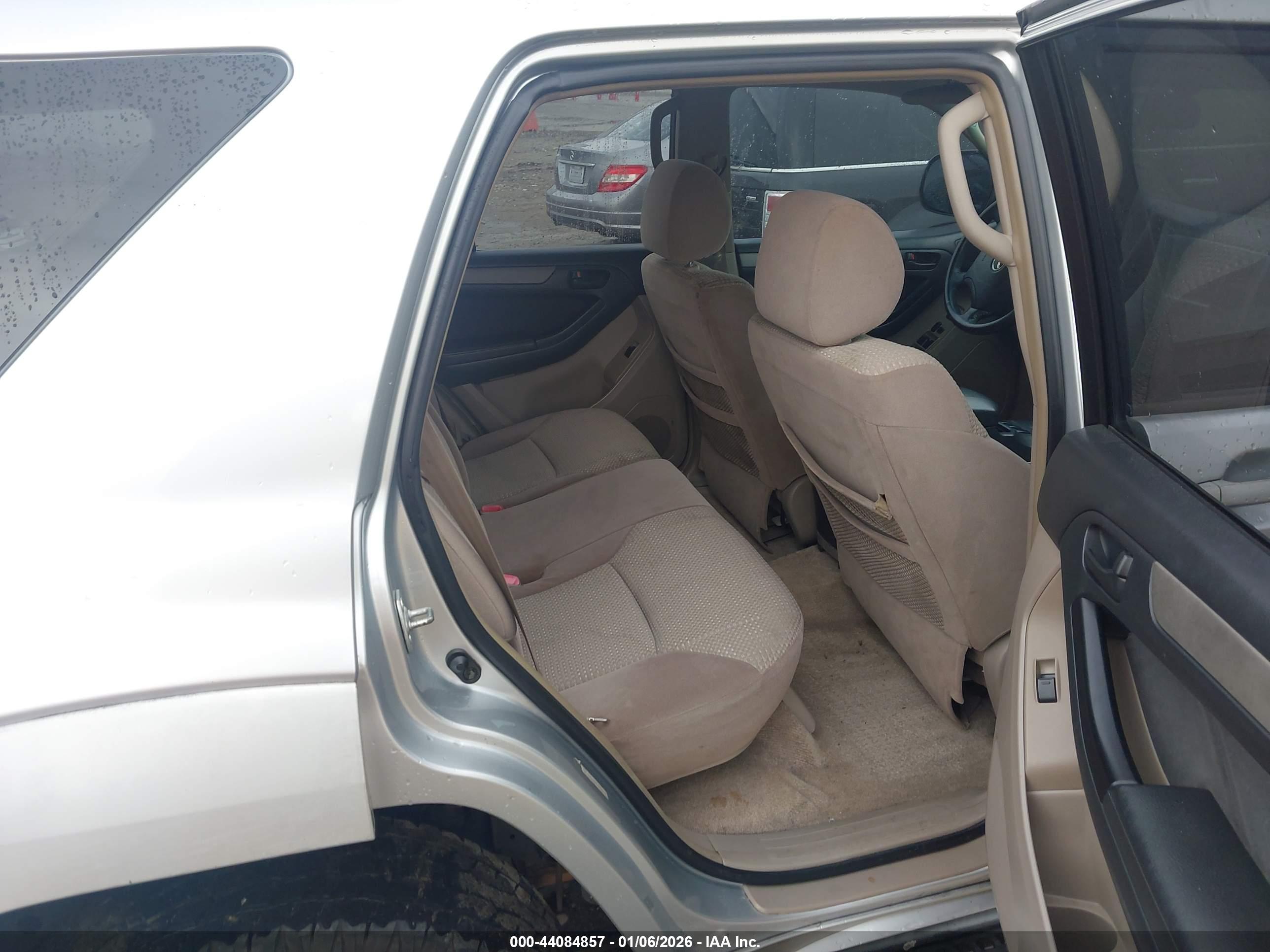 TOYOTA 4RUNNER image 8