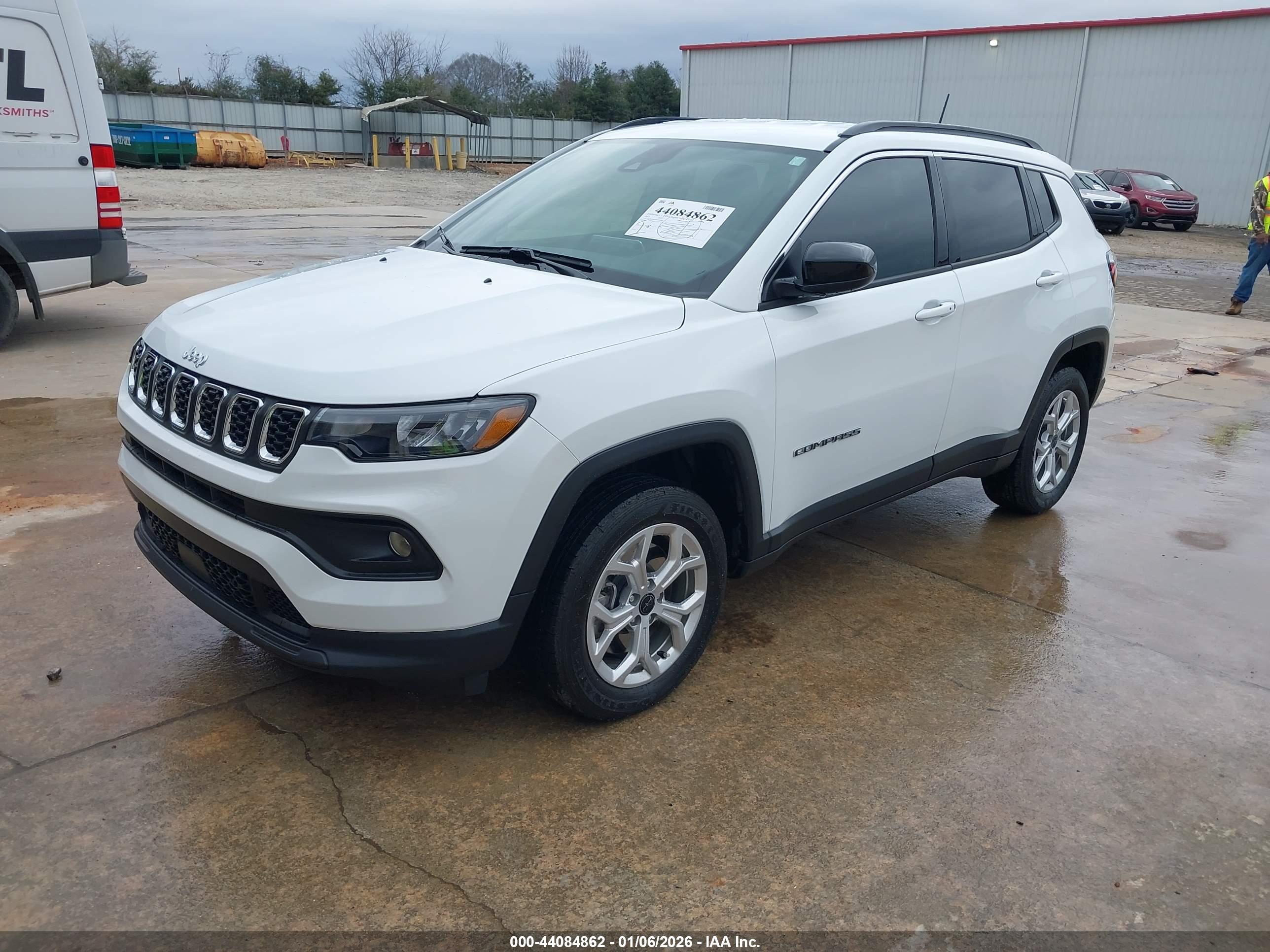 JEEP COMPASS image 2