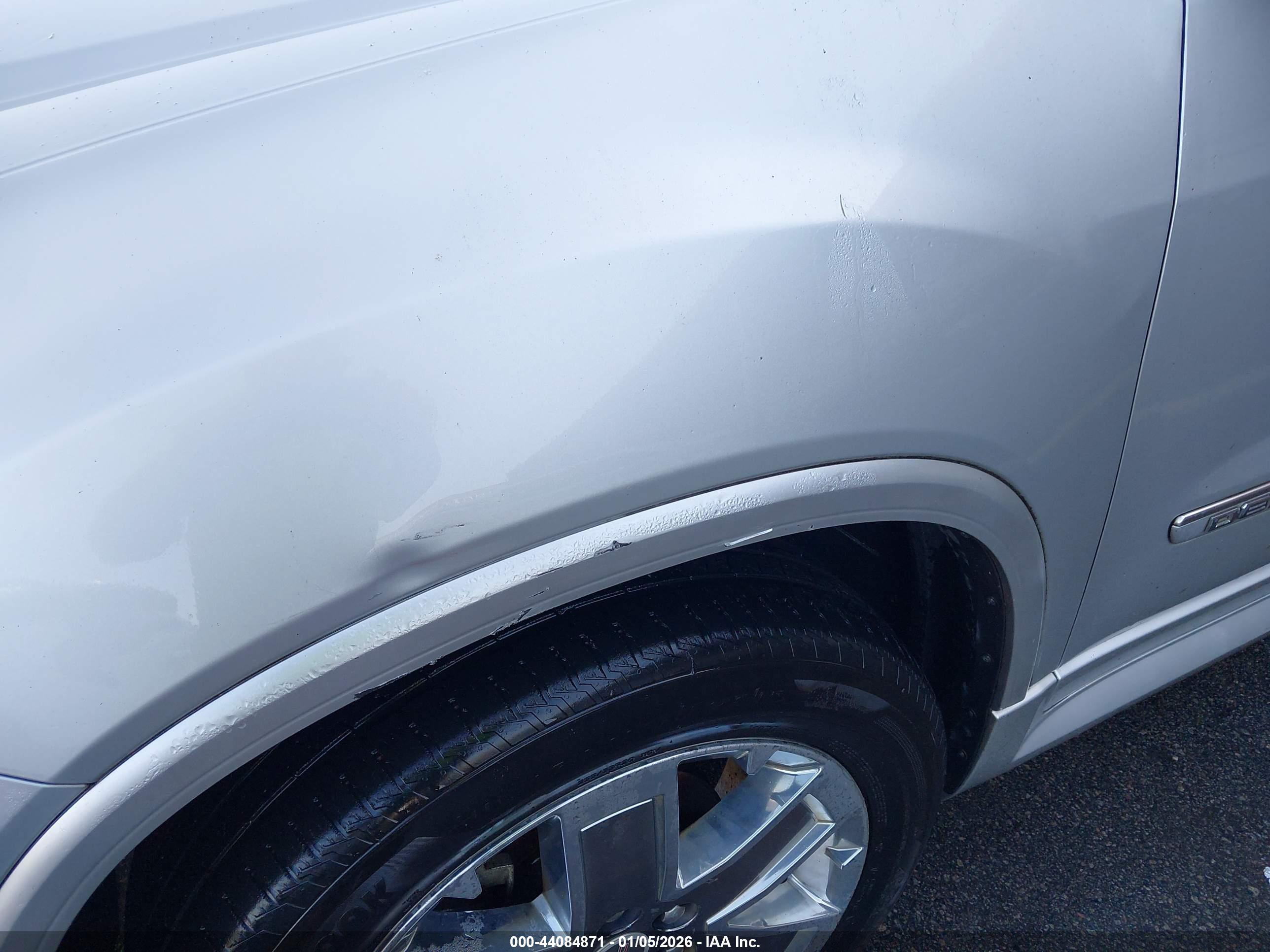 GMC ACADIA image 6