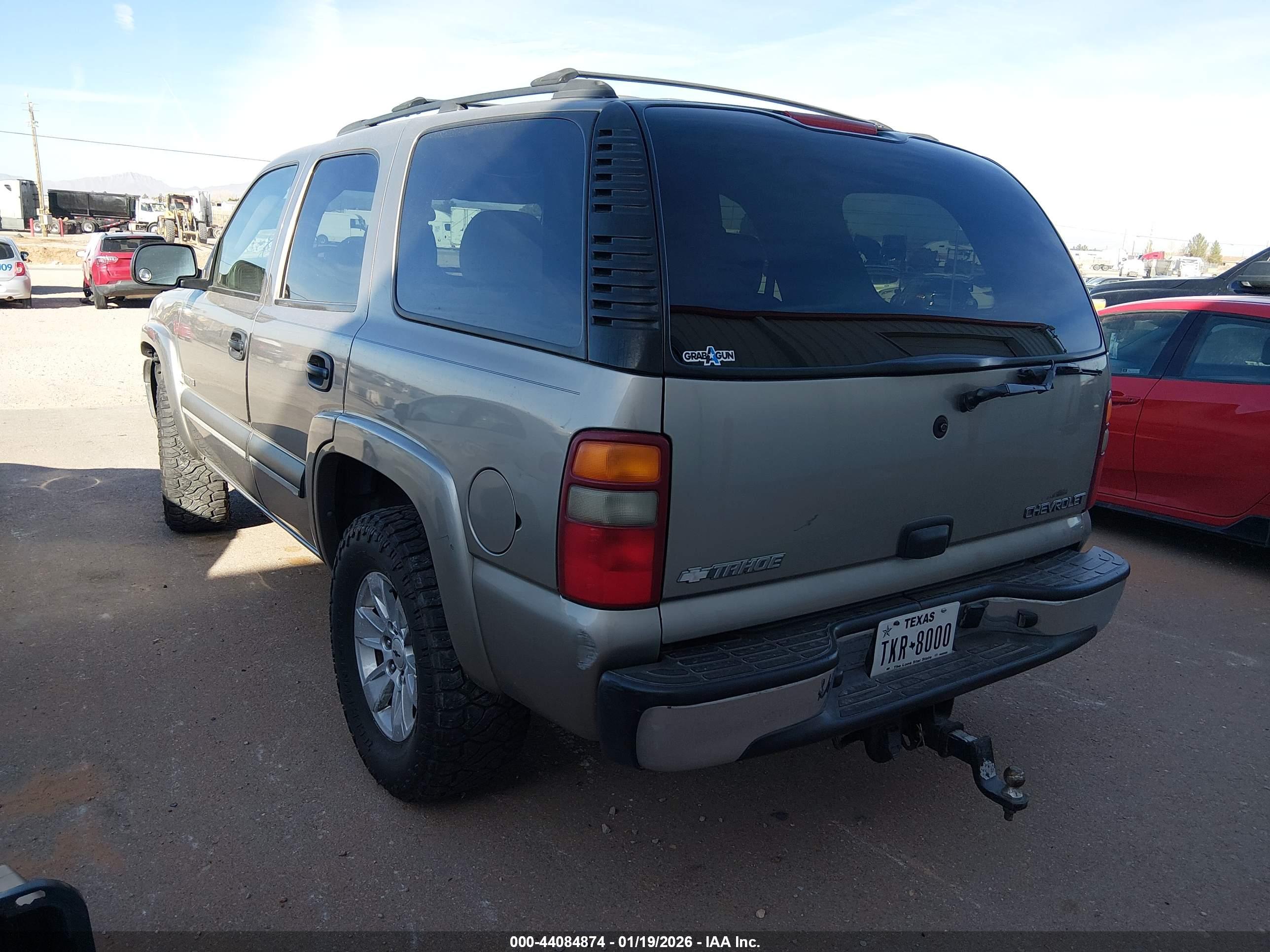 CHEVROLET TAHOE image 3