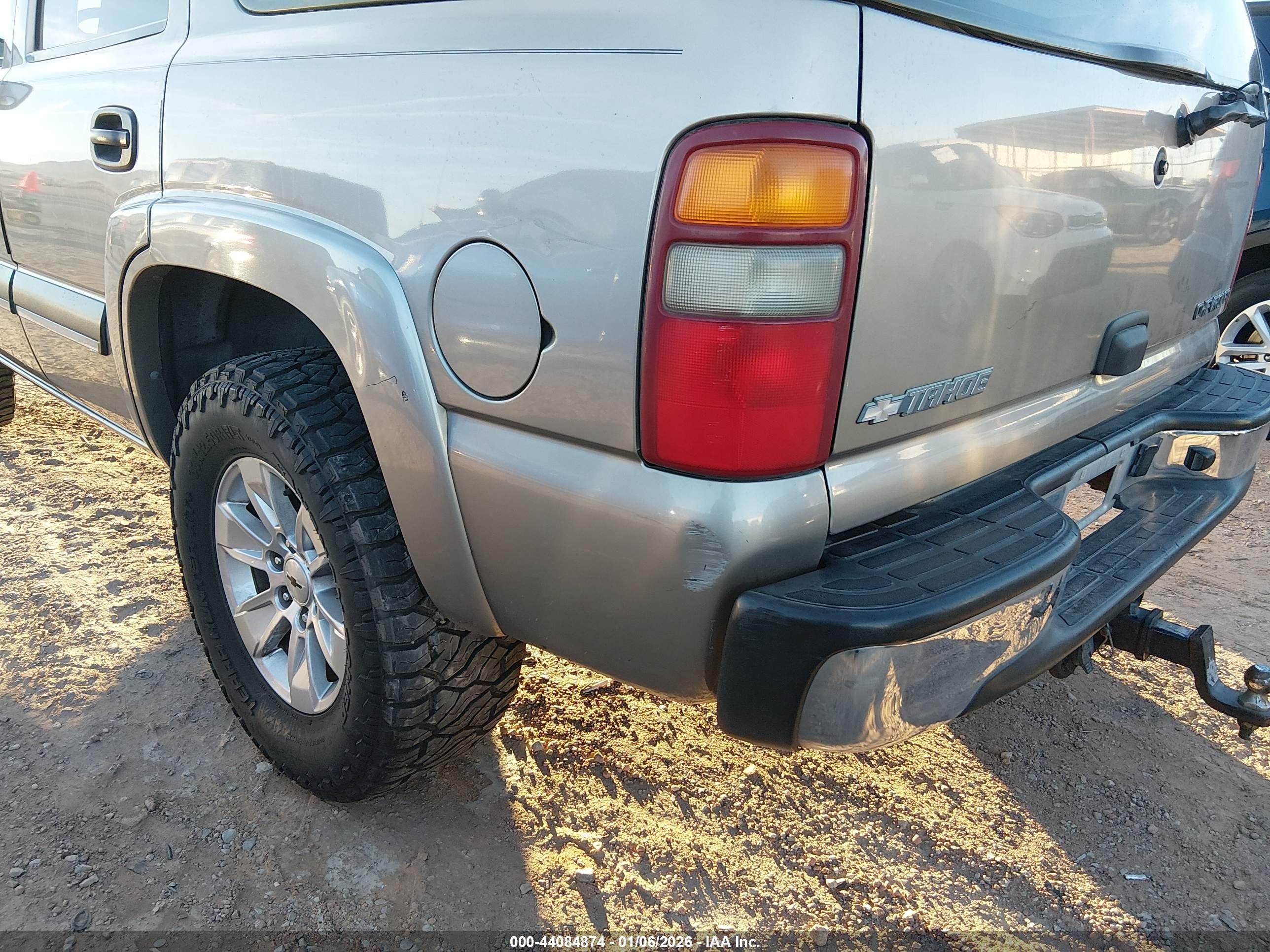 CHEVROLET TAHOE image 6