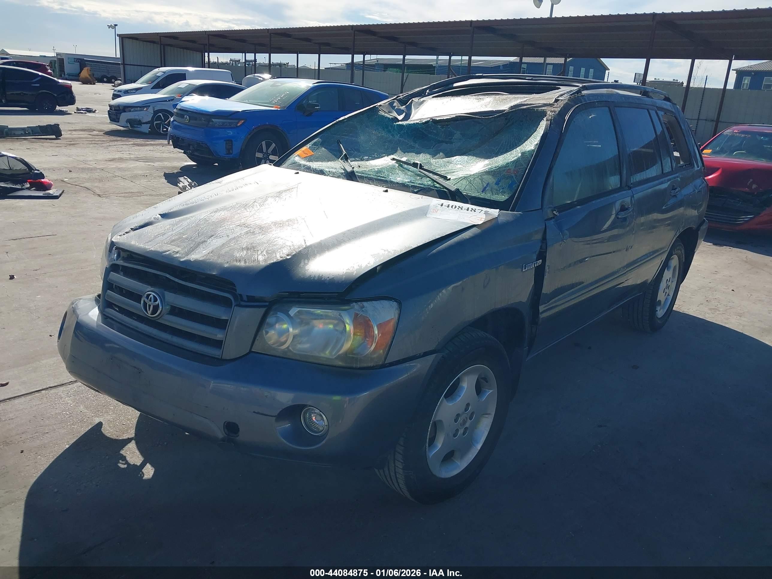 TOYOTA HIGHLANDER image 2