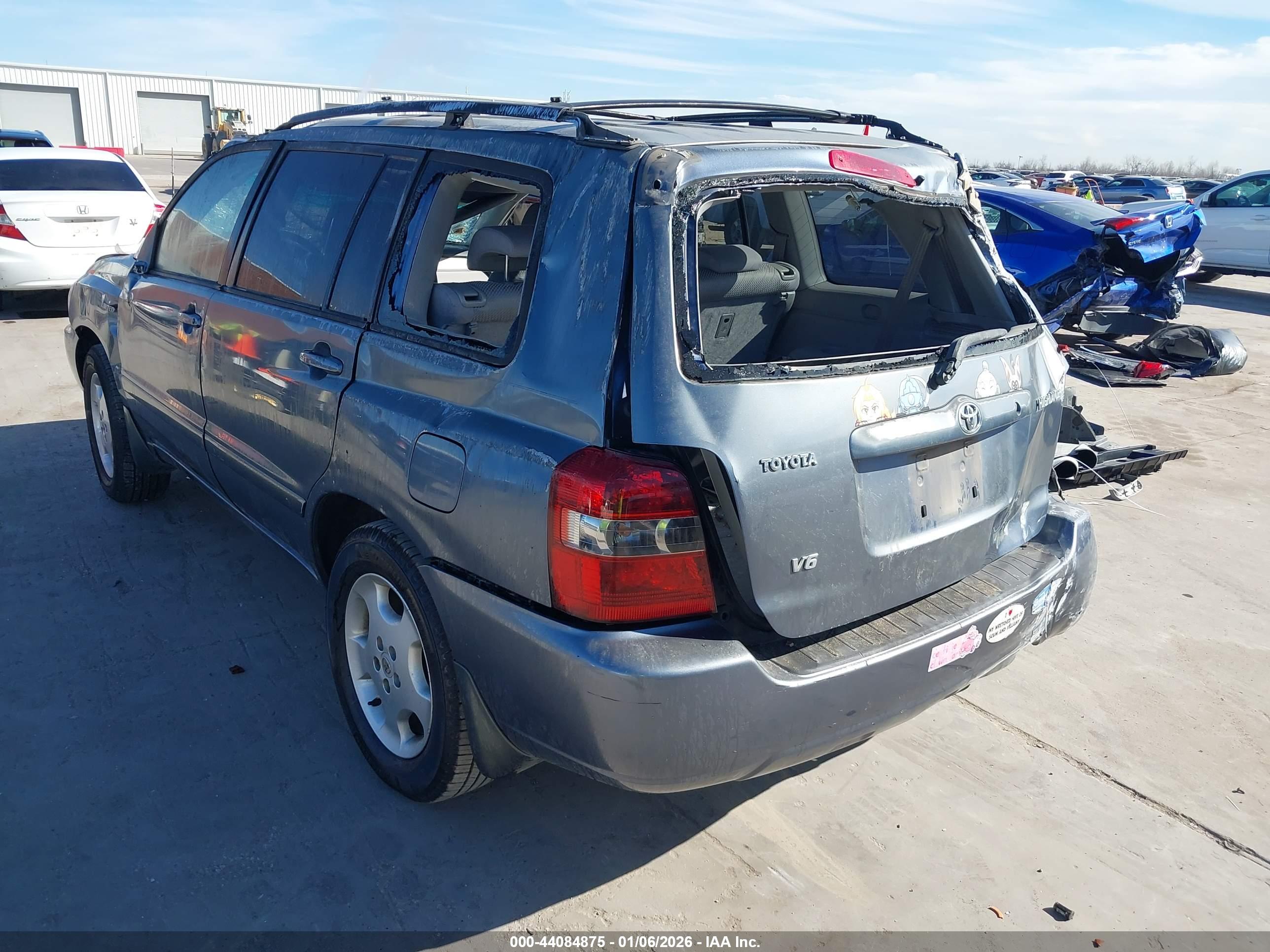 TOYOTA HIGHLANDER image 3