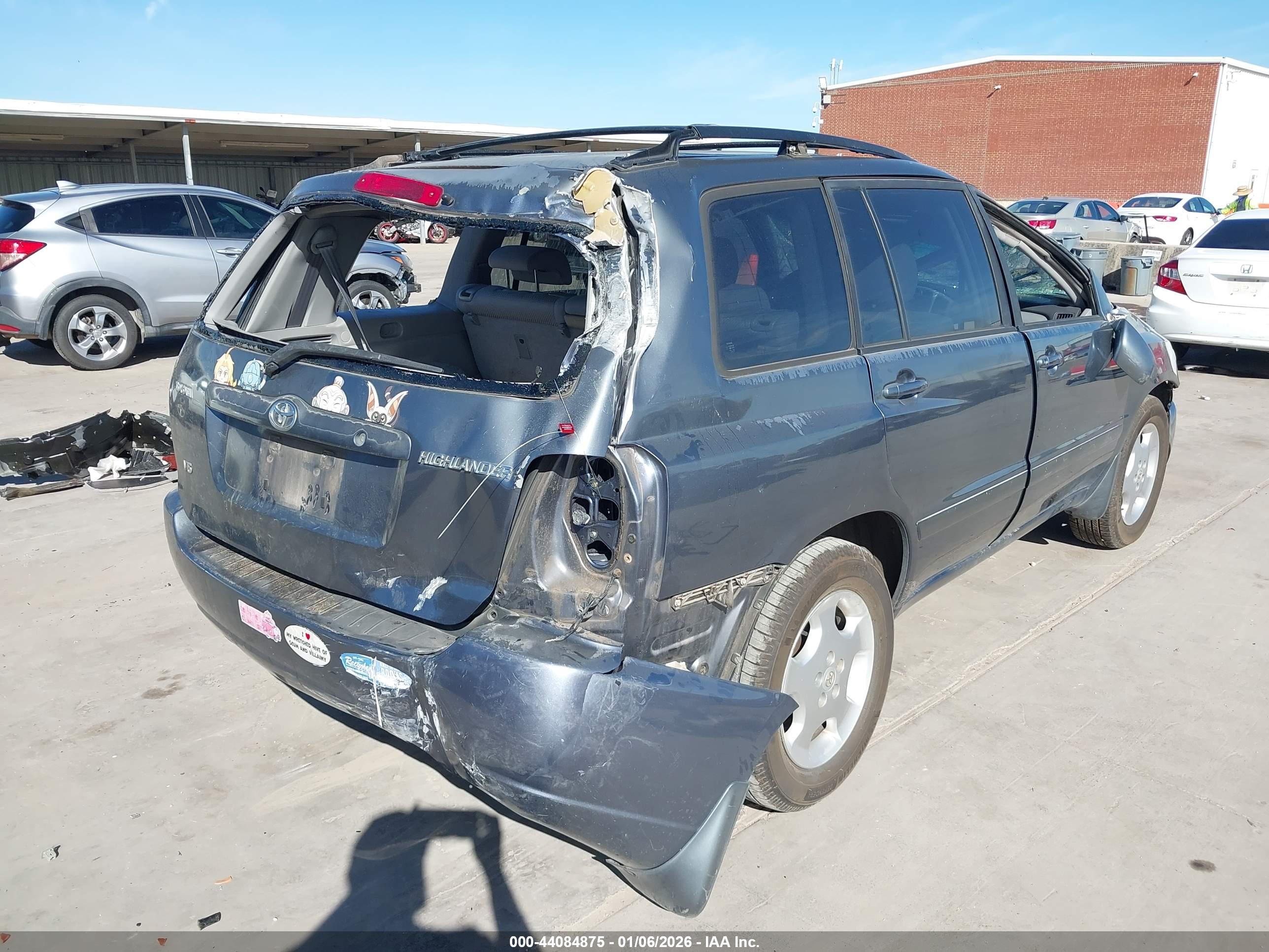 TOYOTA HIGHLANDER image 4