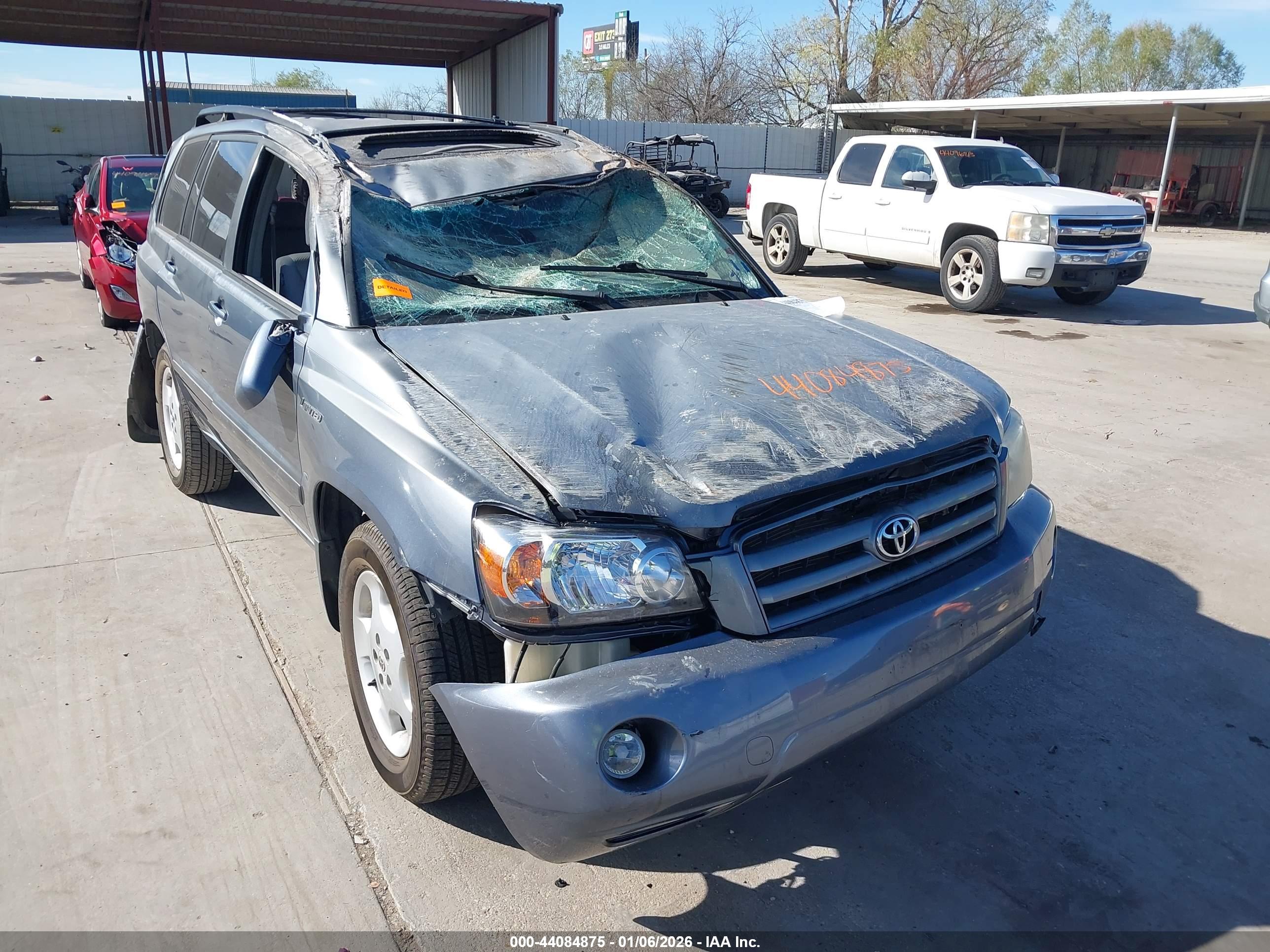 TOYOTA HIGHLANDER image 6