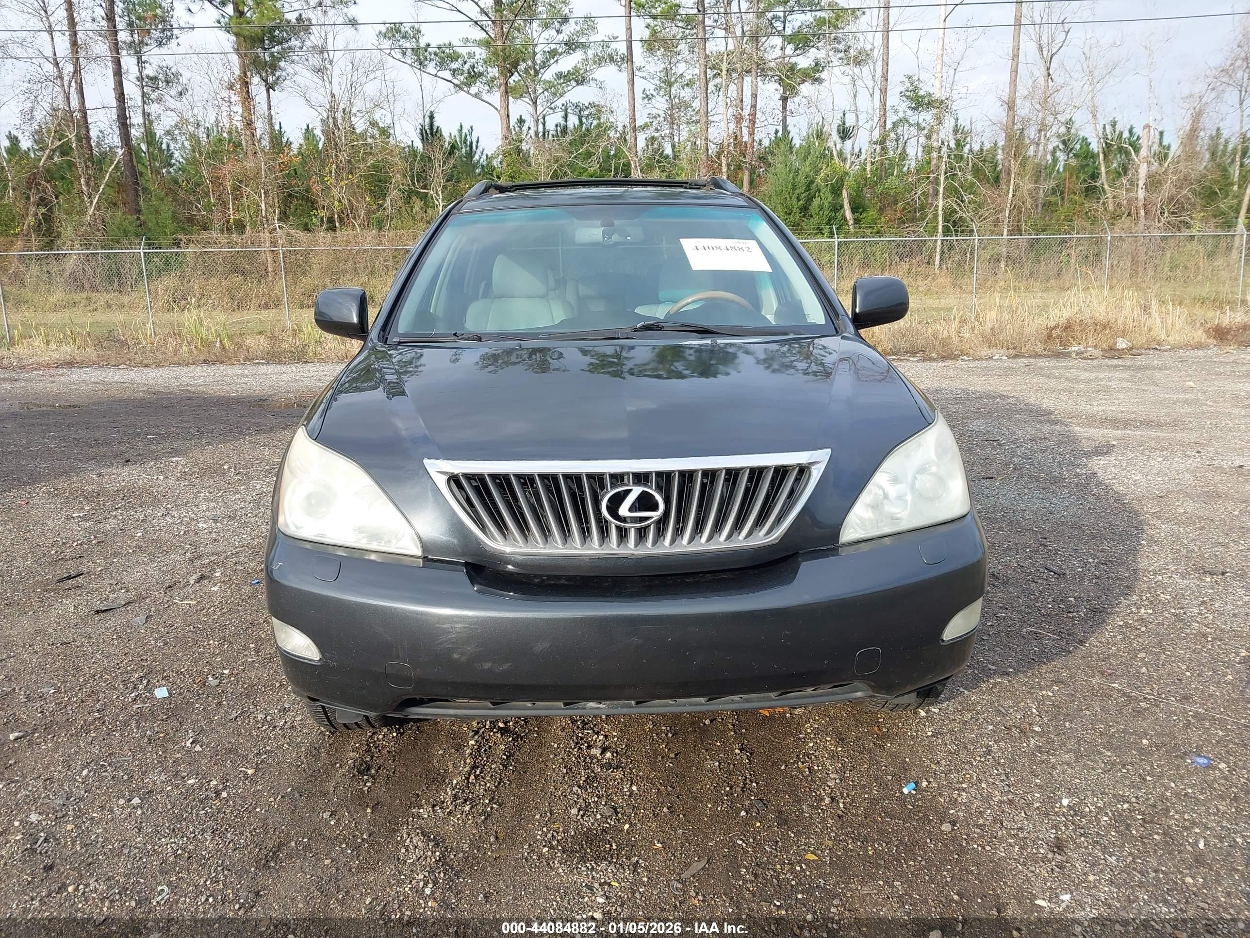 LEXUS RX image 6