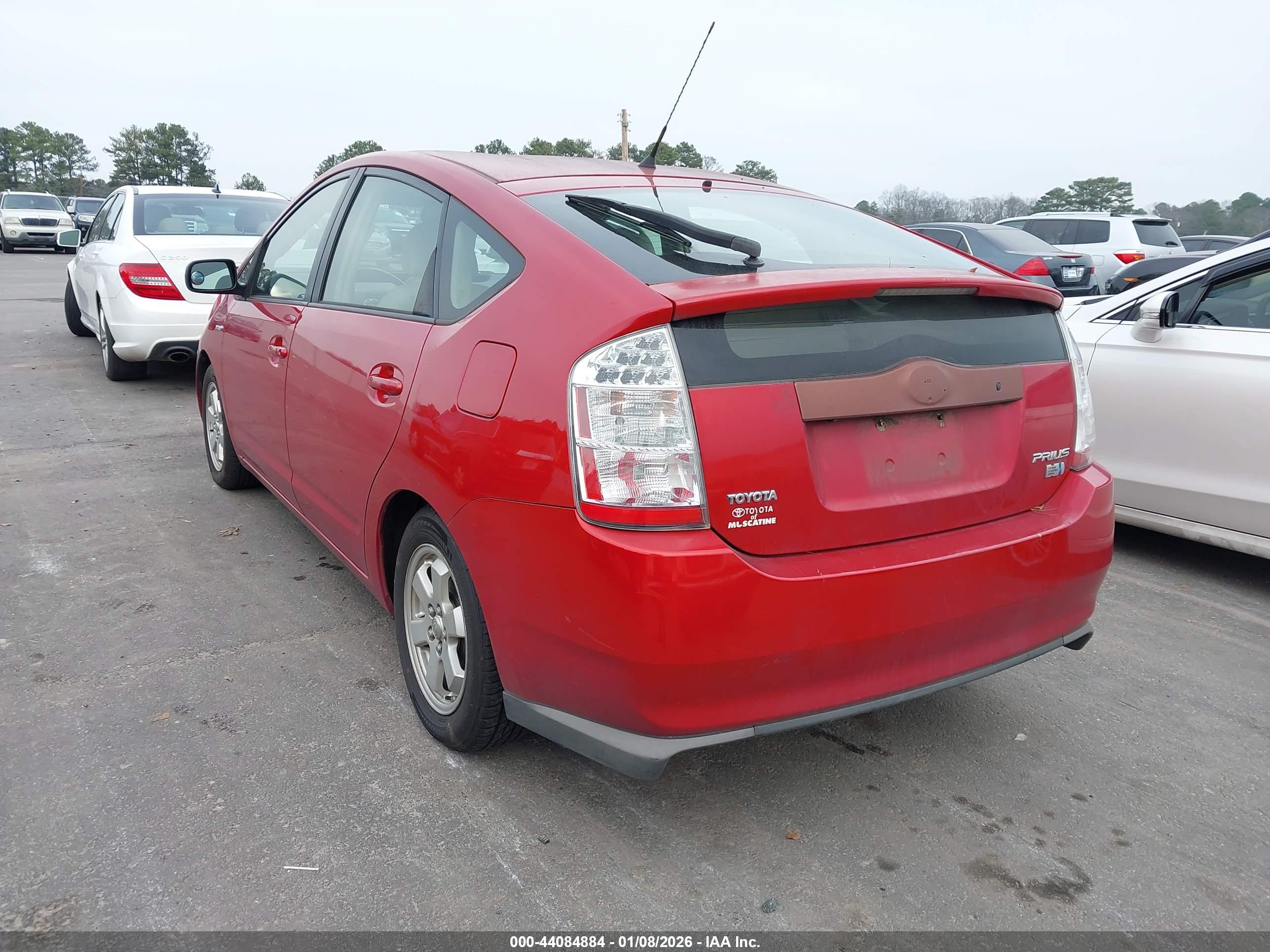TOYOTA PRIUS image 3