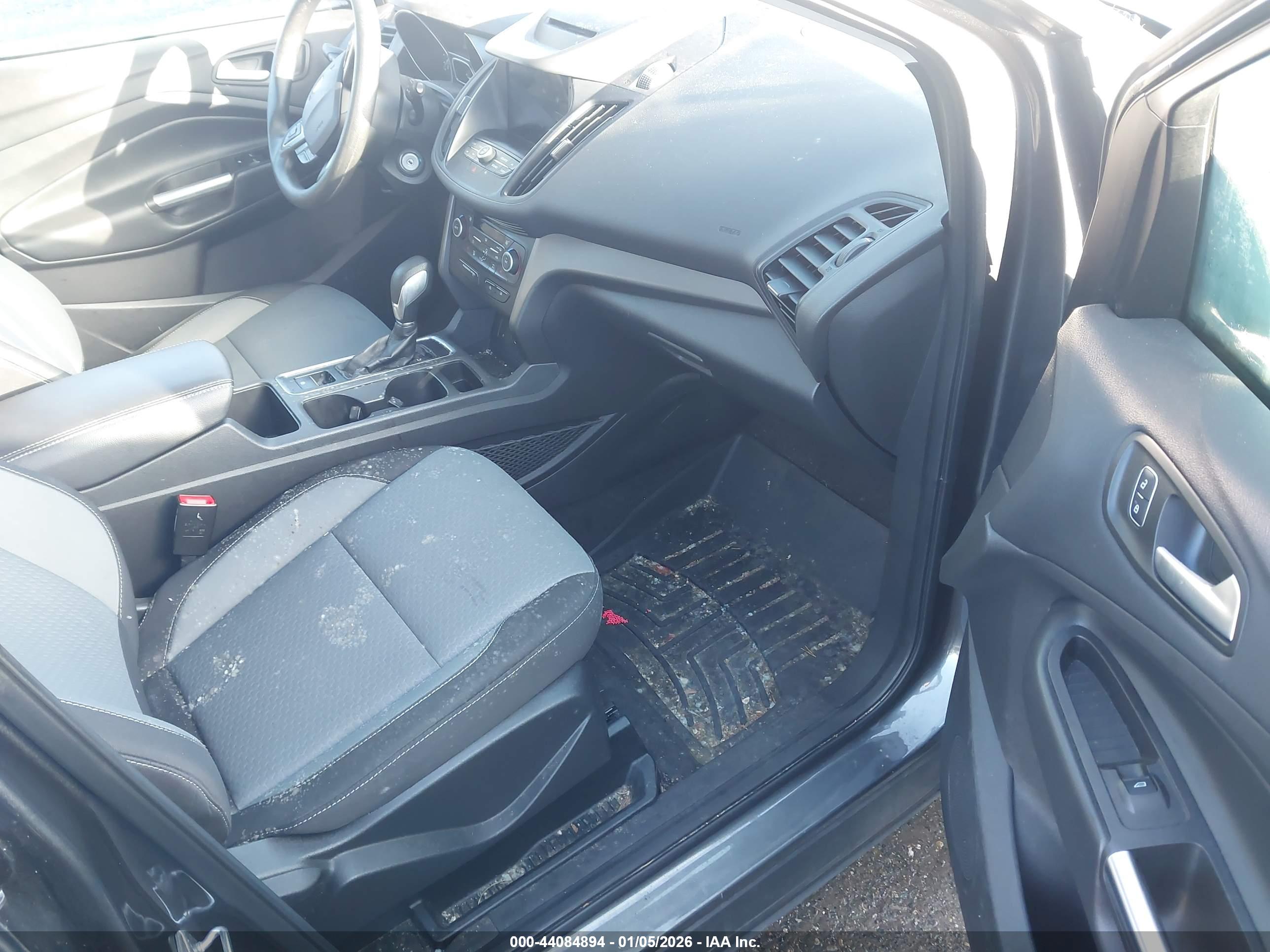 FORD ESCAPE image 5