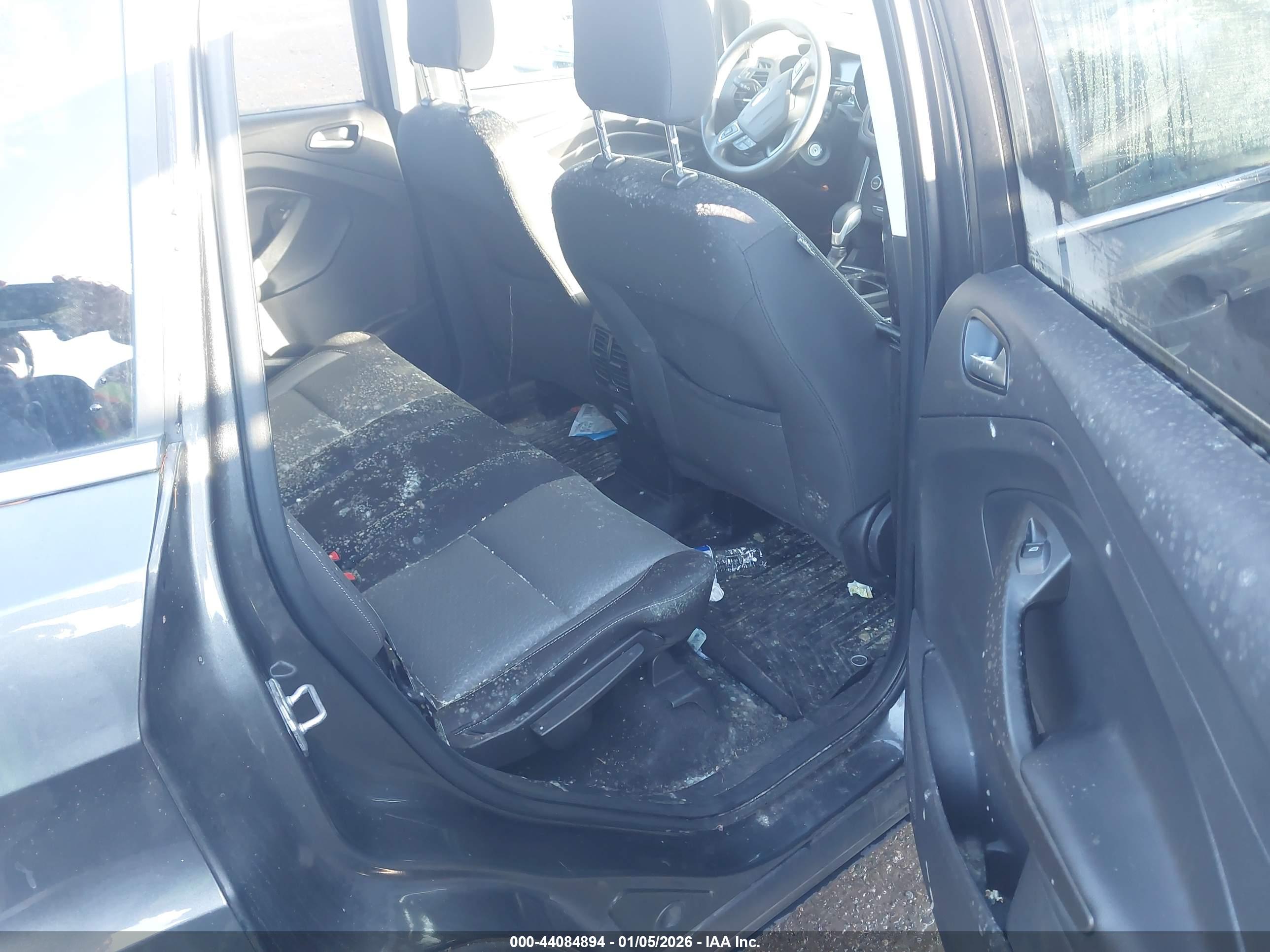 FORD ESCAPE image 6