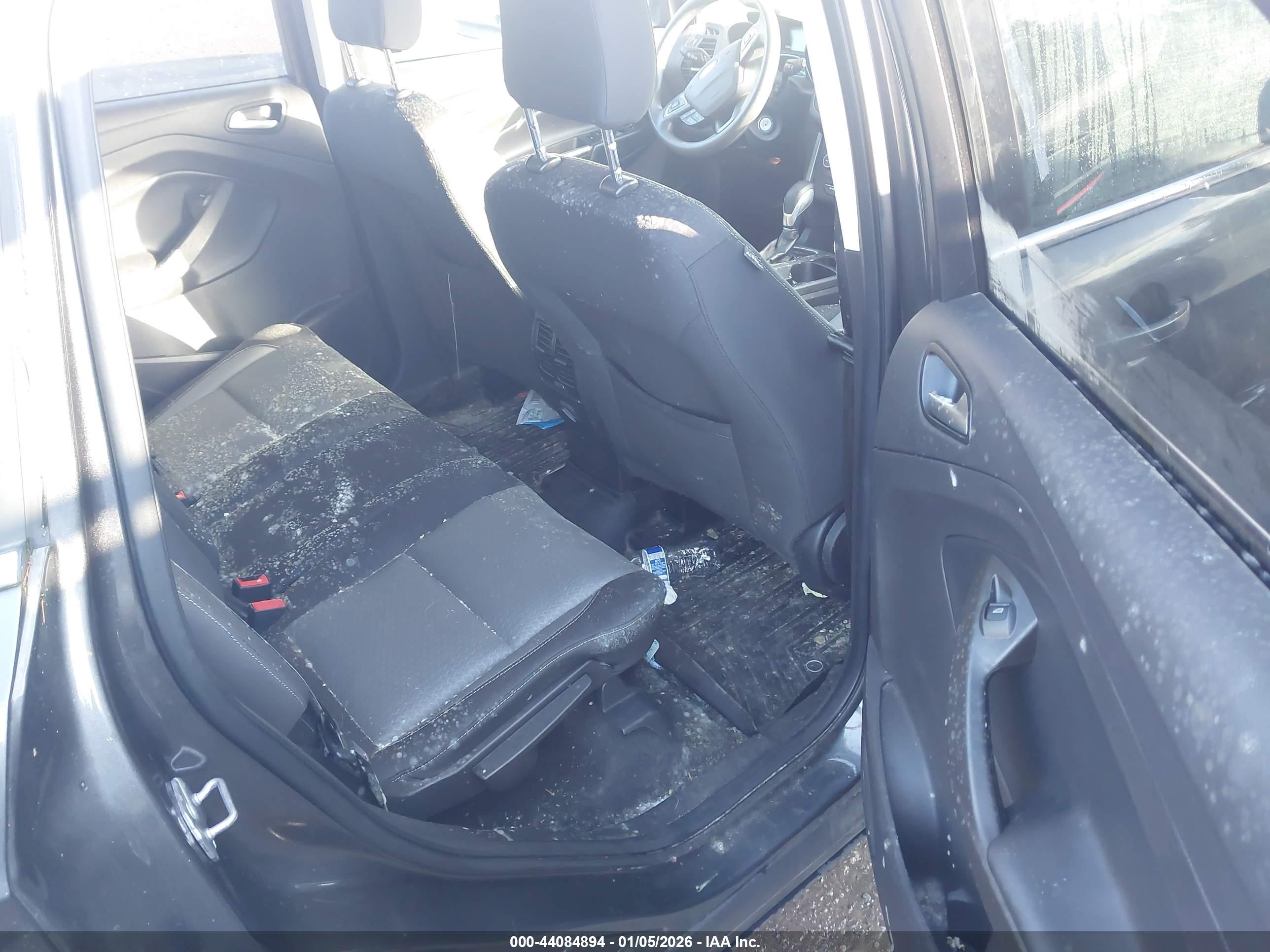 FORD ESCAPE image 8