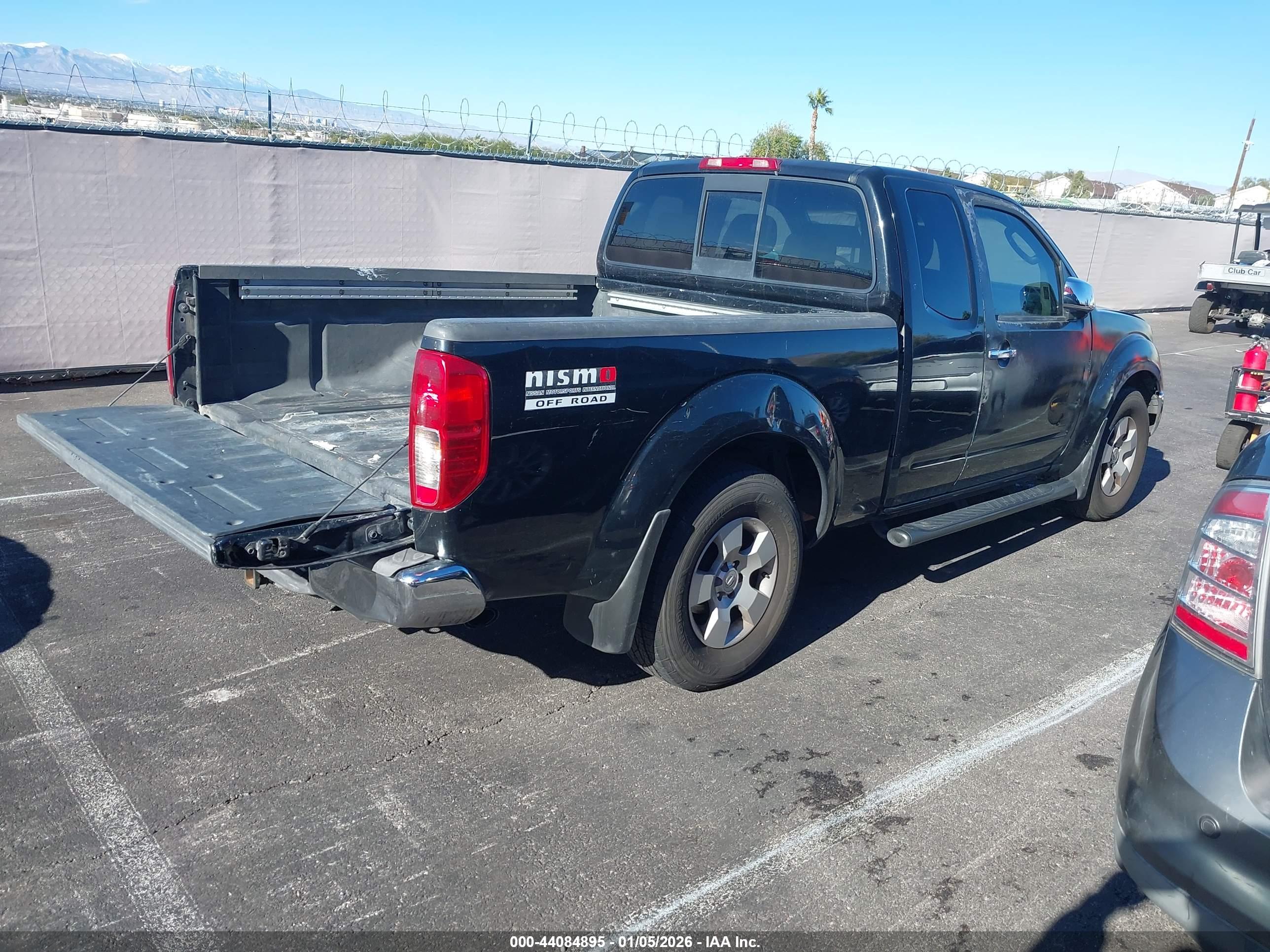NISSAN FRONTIER image 4