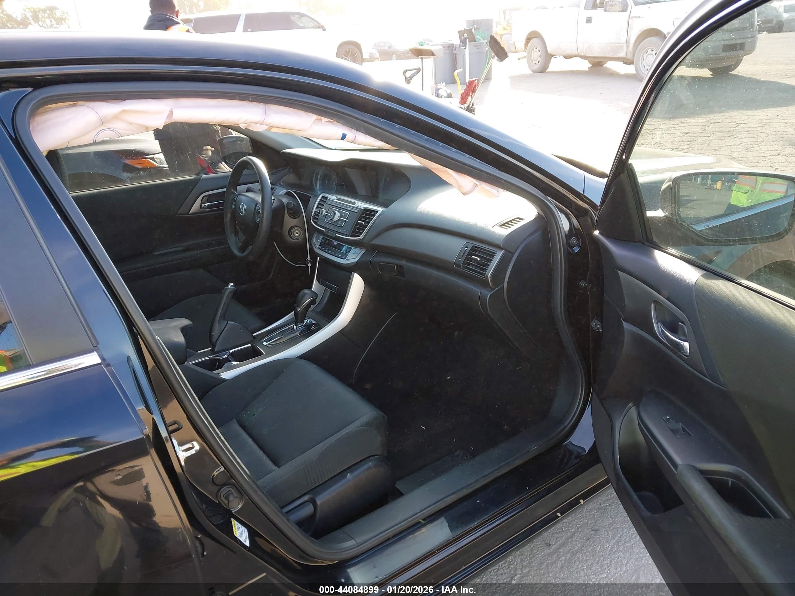 HONDA ACCORD image 5