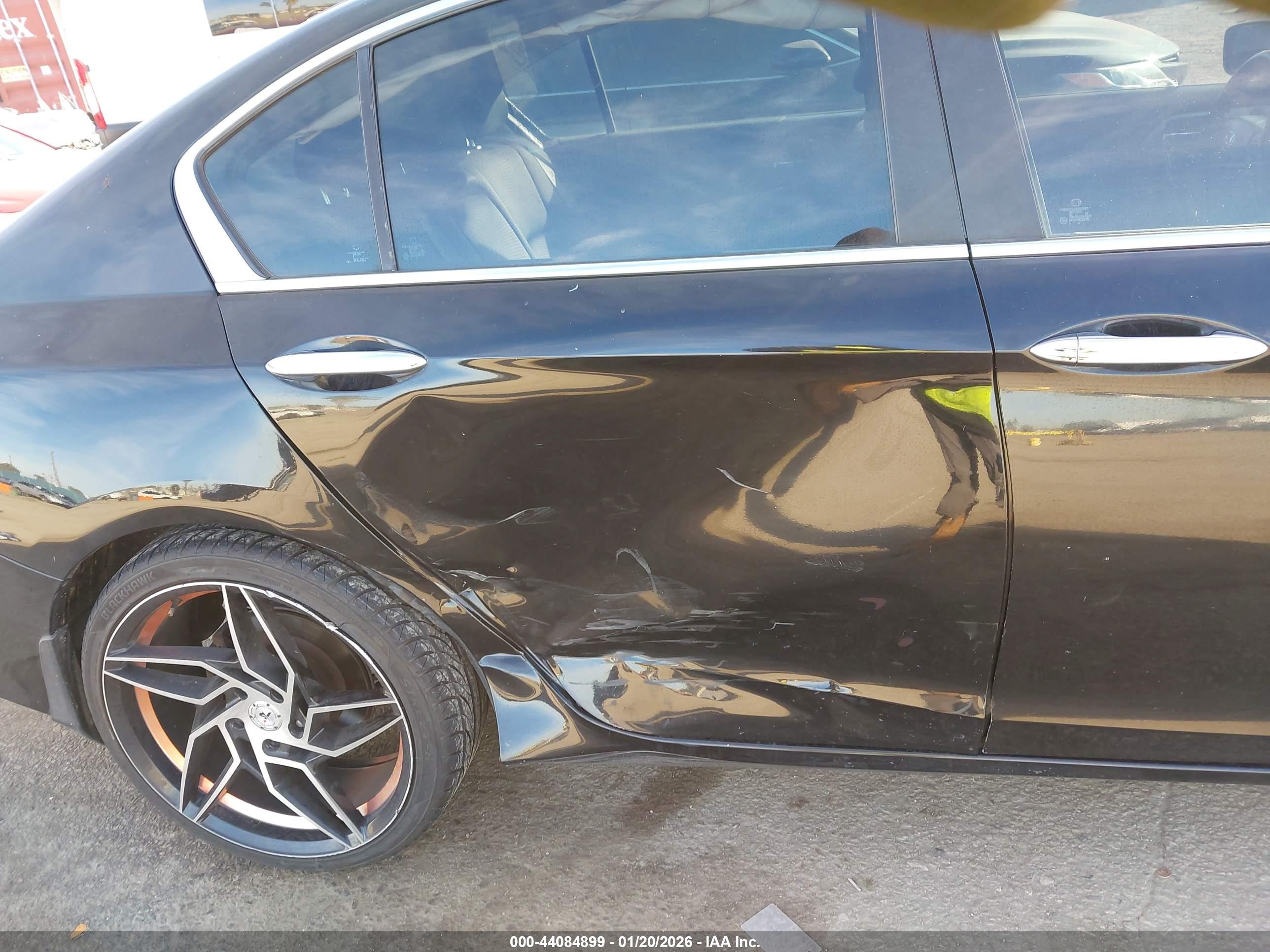 HONDA ACCORD image 6