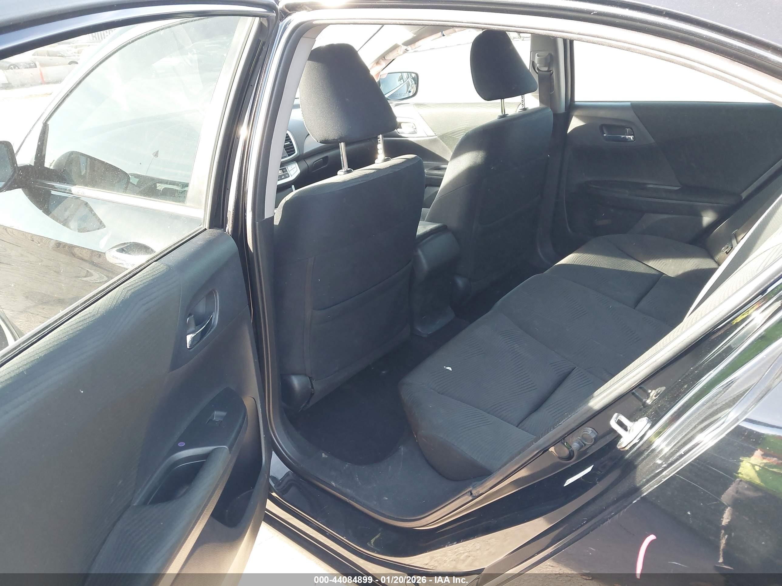 HONDA ACCORD image 8