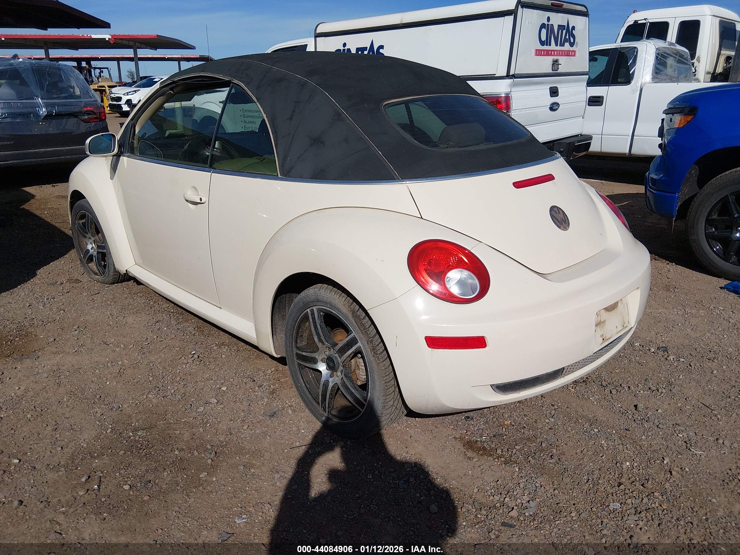 VOLKSWAGEN NEW image 3