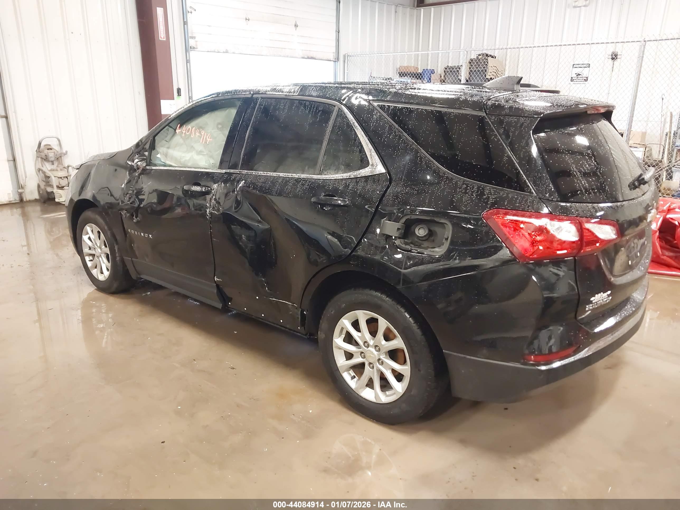CHEVROLET EQUINOX image 3