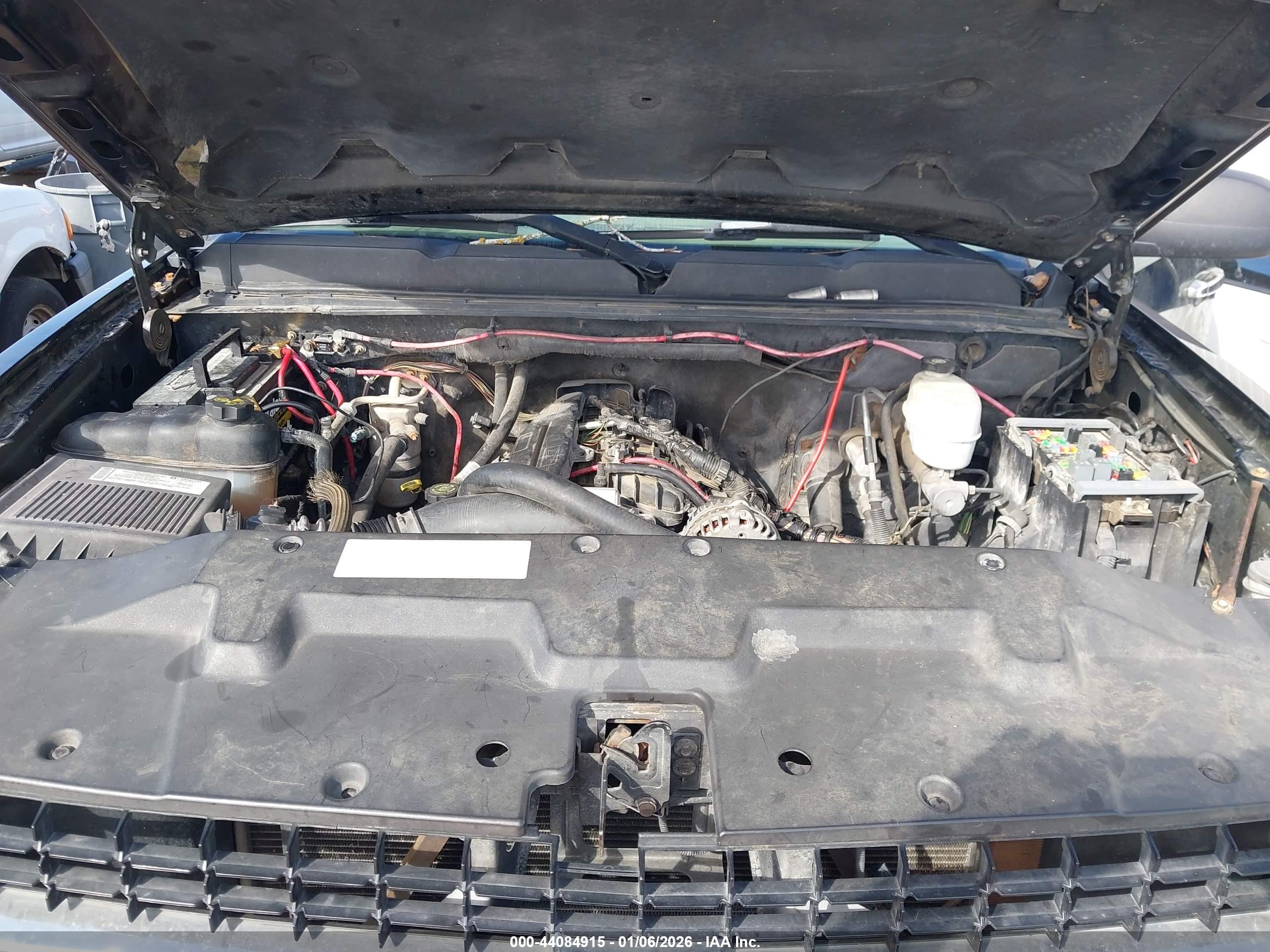 CHEVROLET SILVERADO image 10