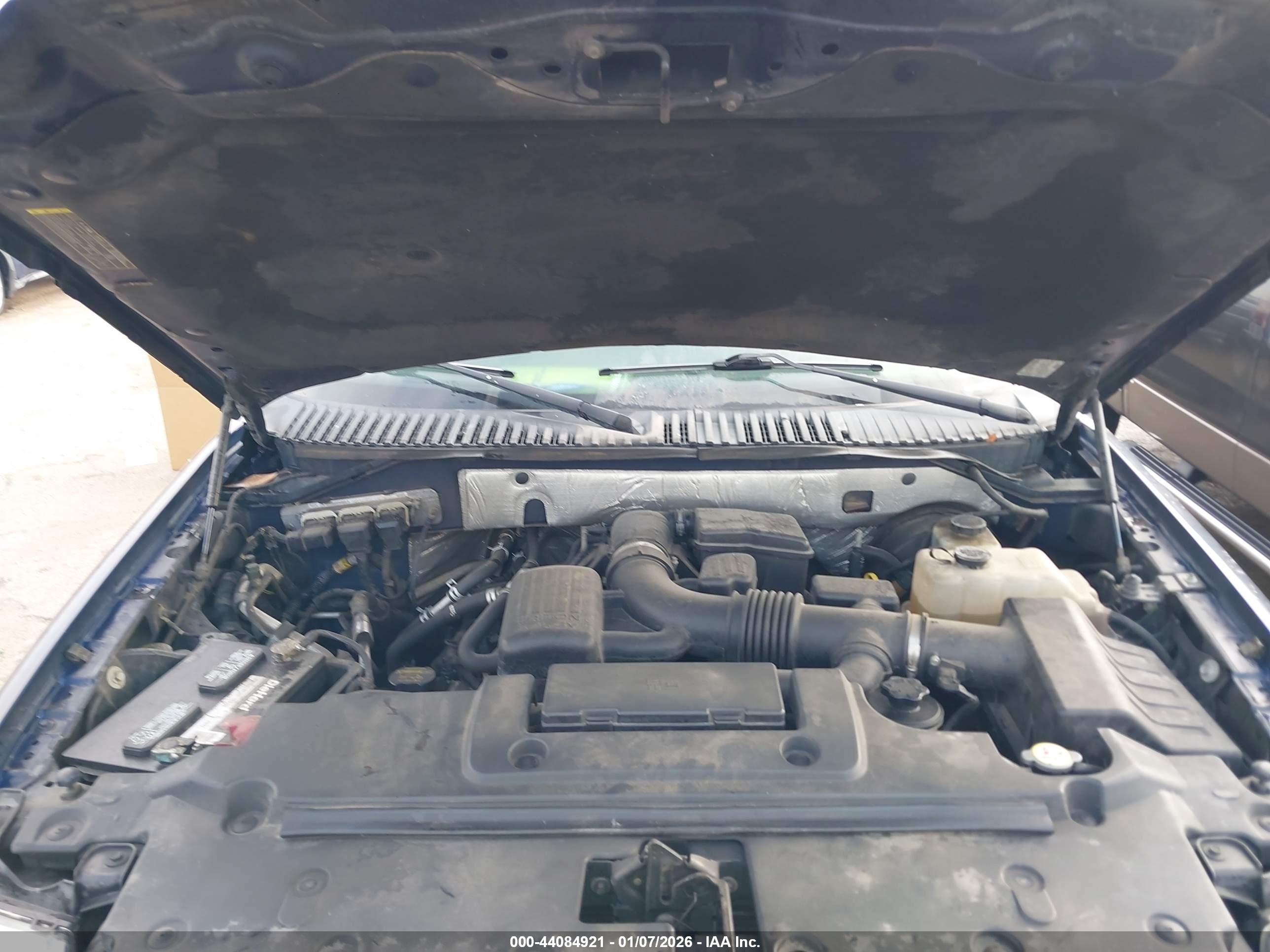FORD EXPEDITION image 10