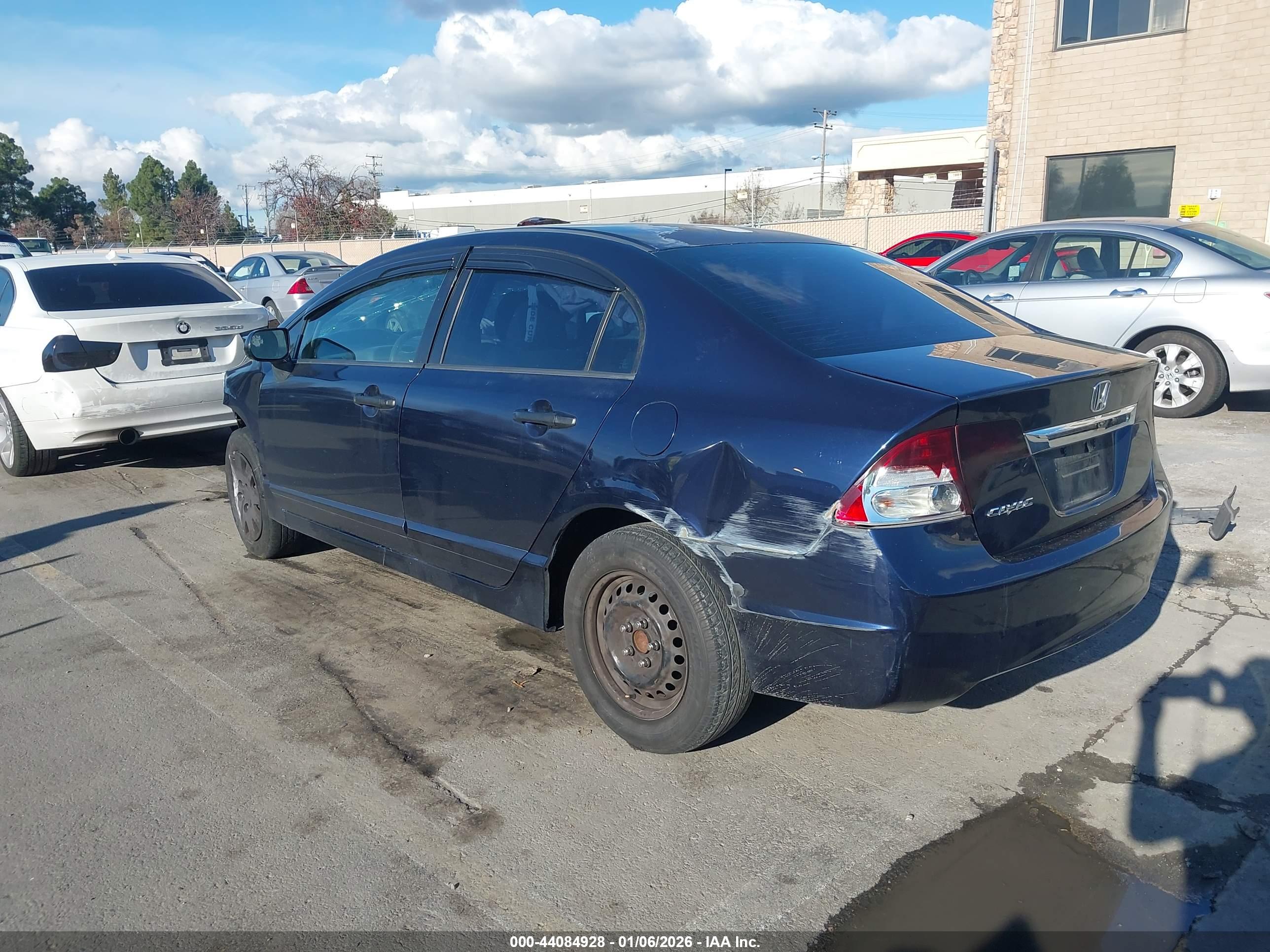 HONDA CIVIC image 3