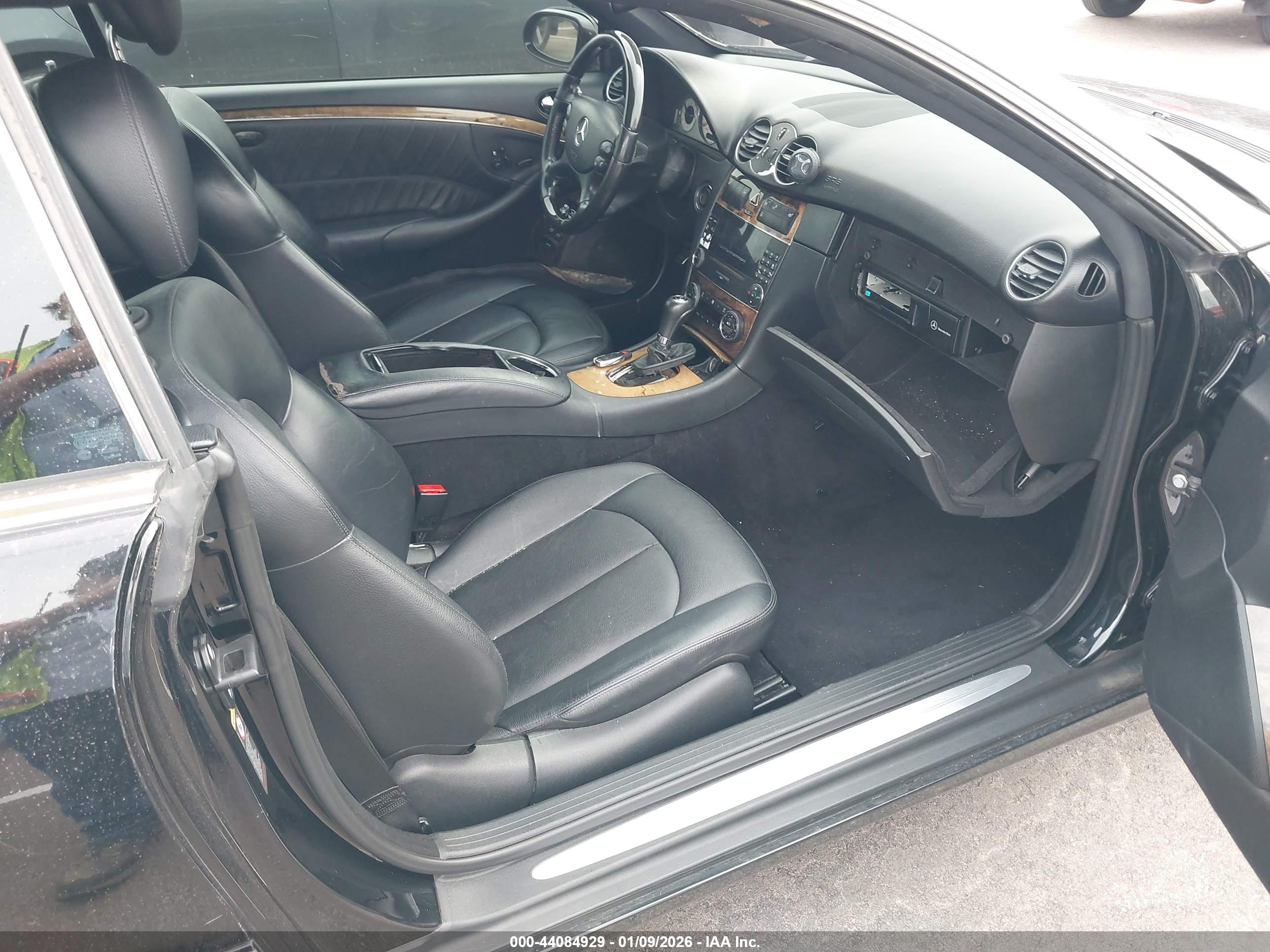 MERCEDES-BENZ CLK image 5