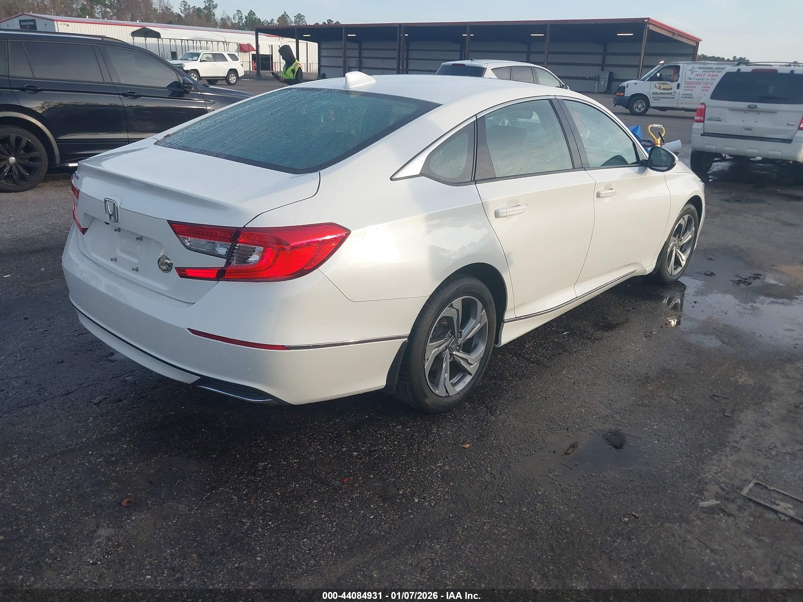 HONDA ACCORD image 4
