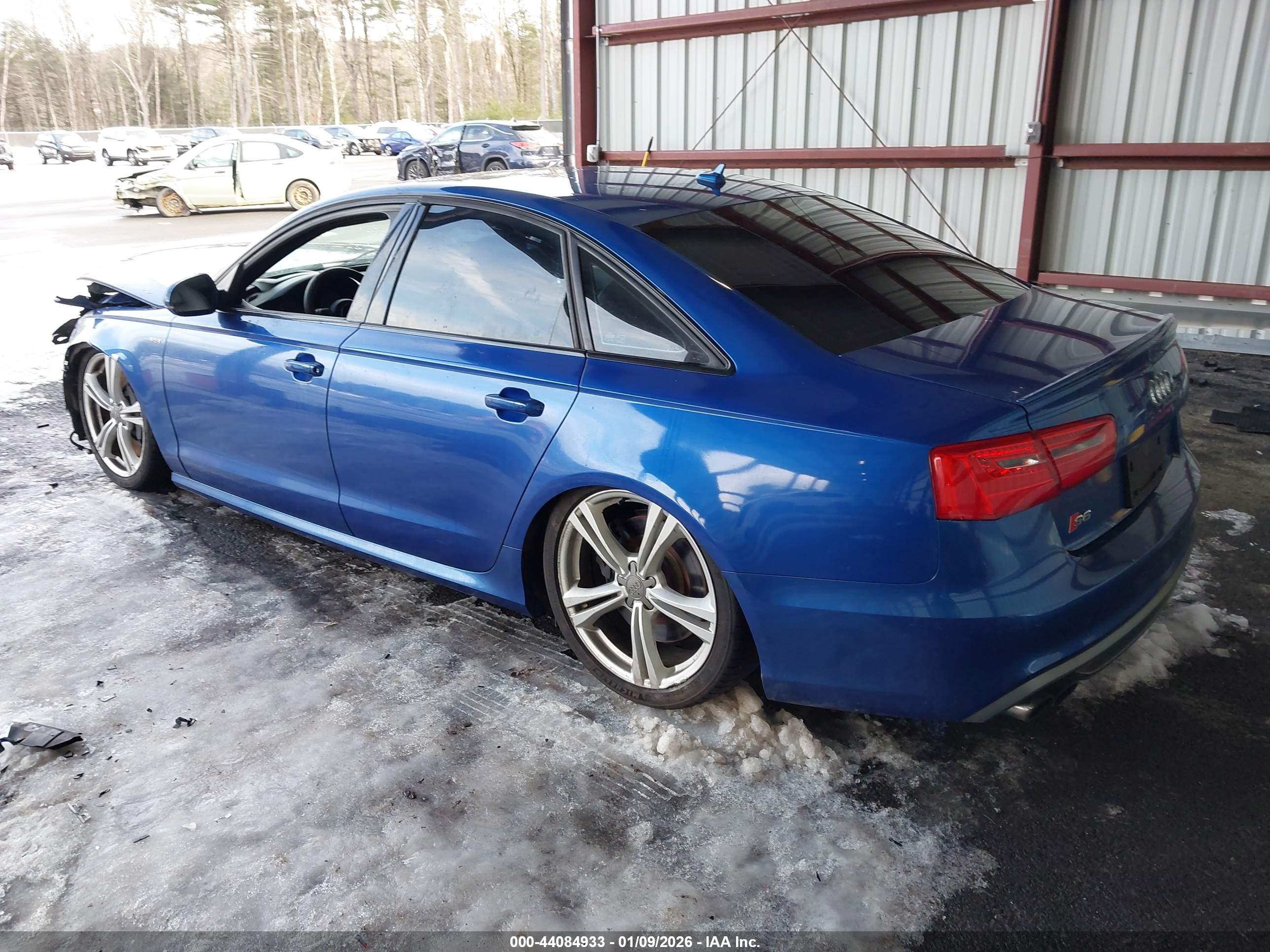 AUDI S6 image 3