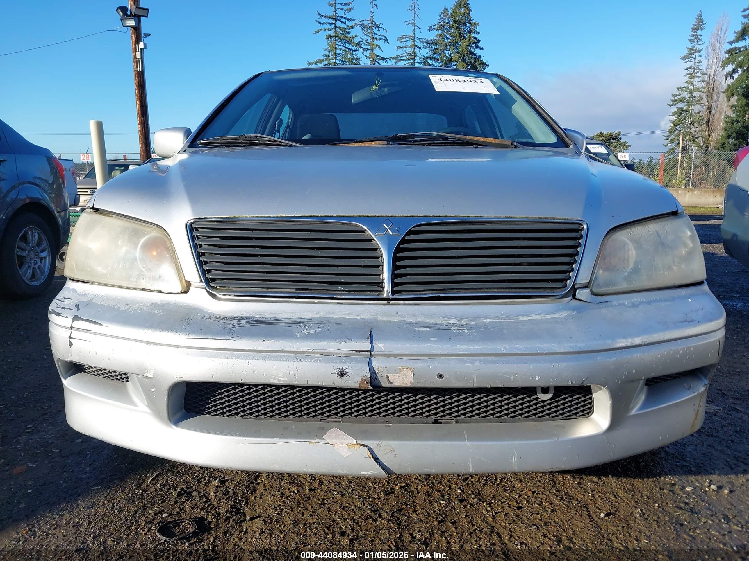 MITSUBISHI LANCER image 6