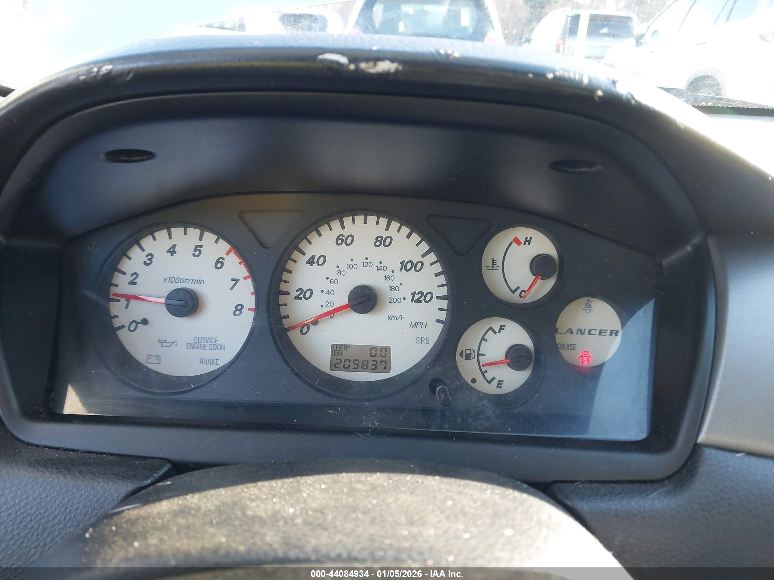 MITSUBISHI LANCER image 7