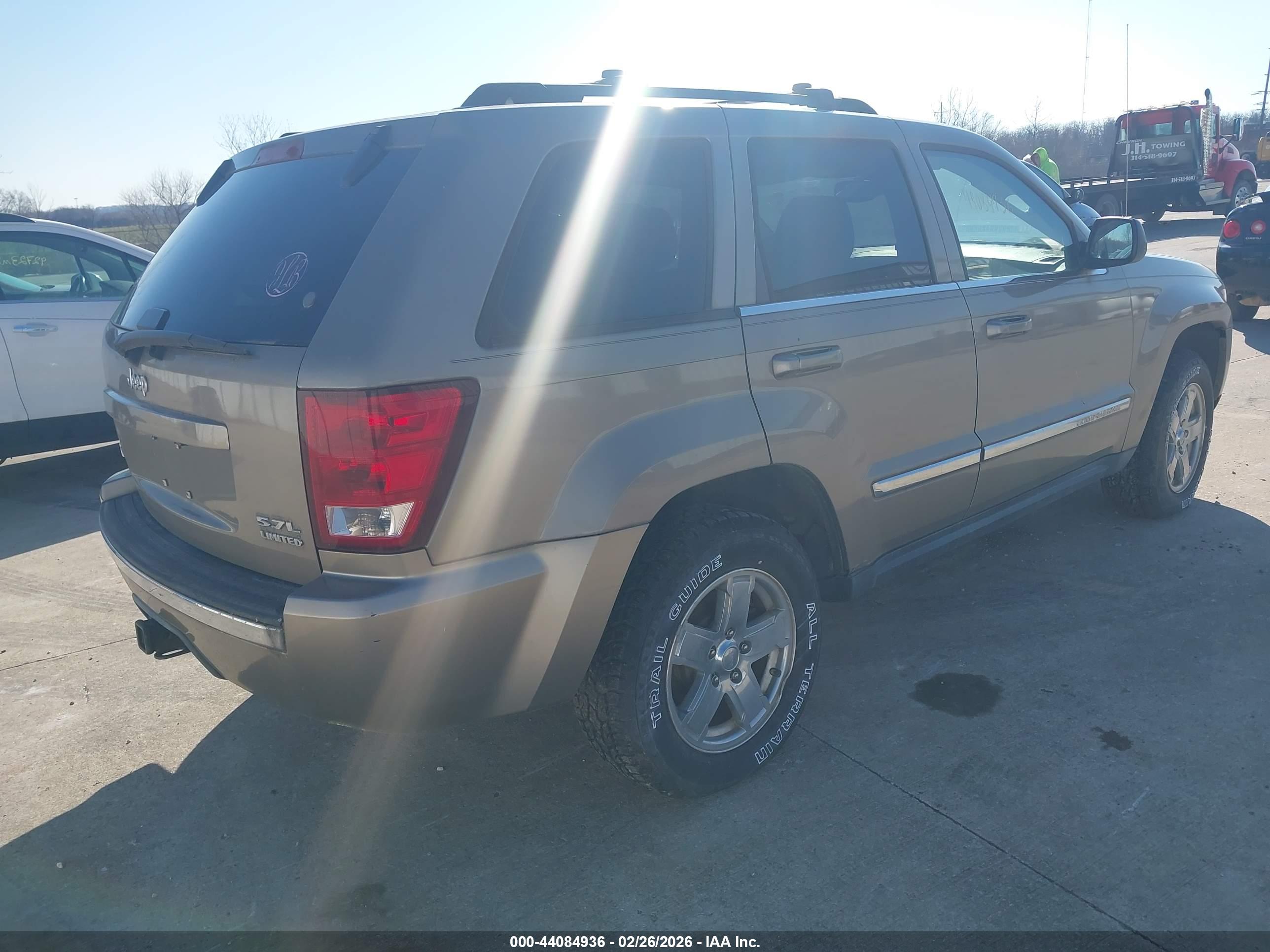 JEEP GRAND image 4