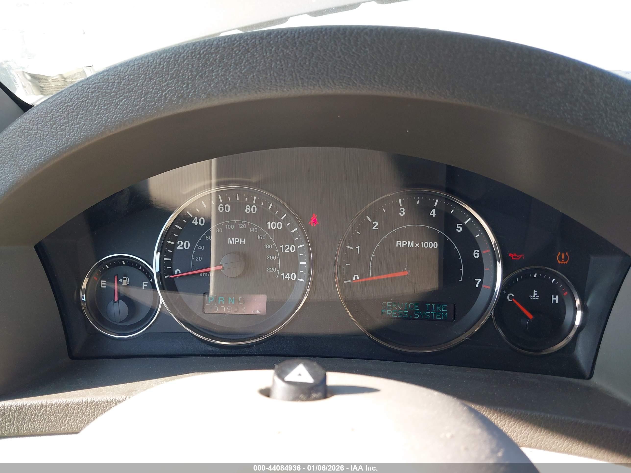 JEEP GRAND image 7