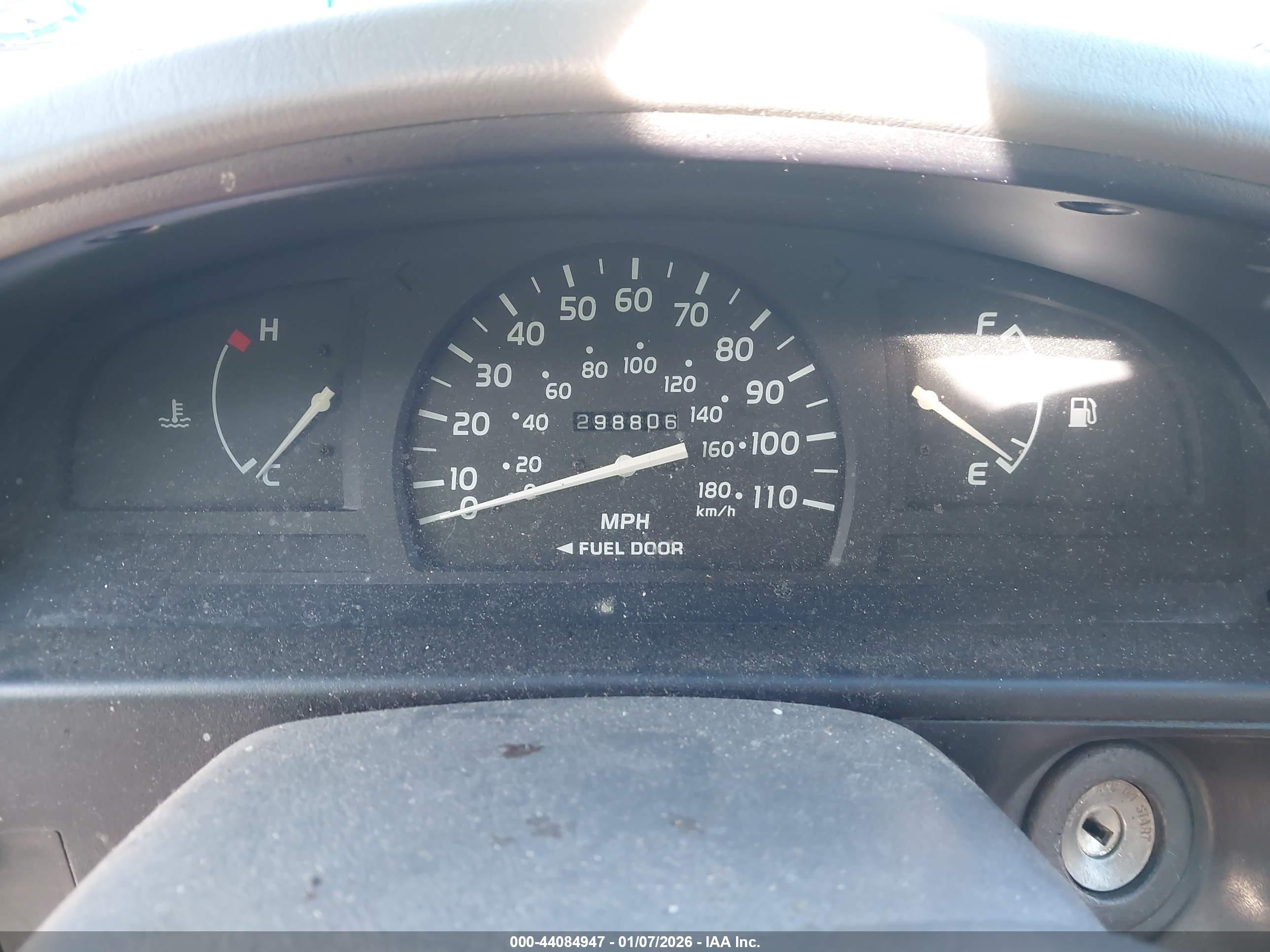 TOYOTA TACOMA image 7