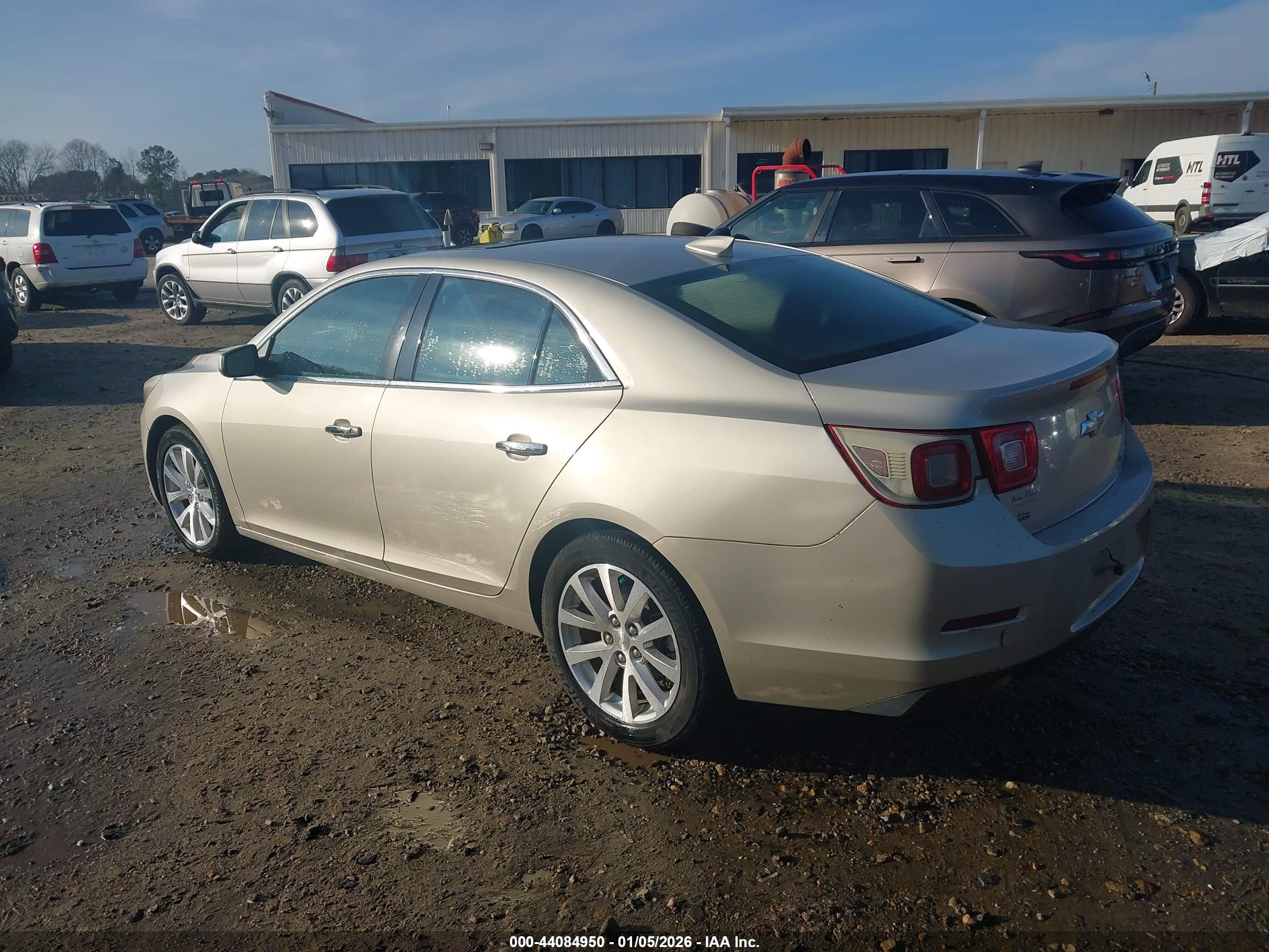 CHEVROLET MALIBU image 3