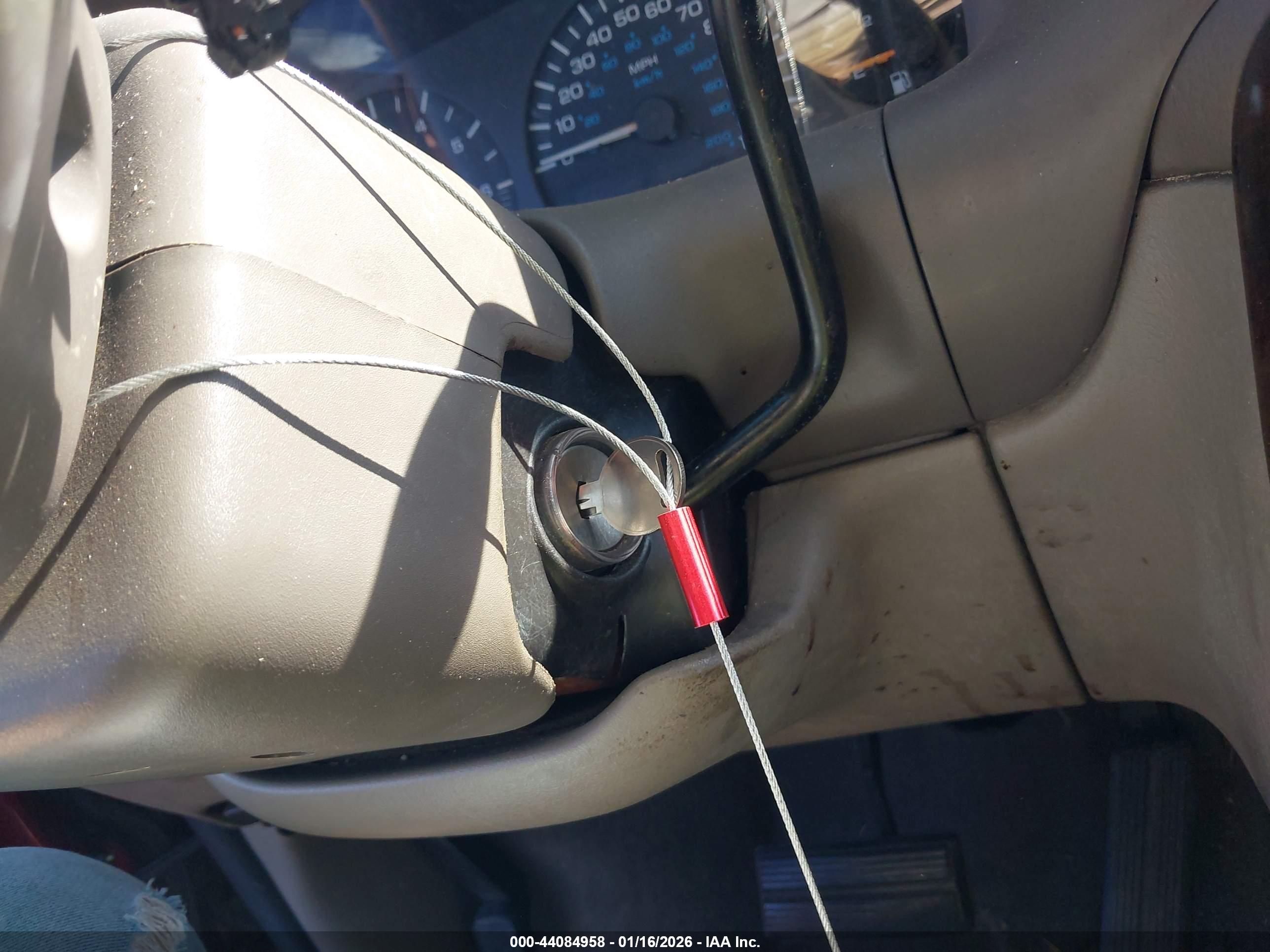 CHRYSLER TOWN image 11