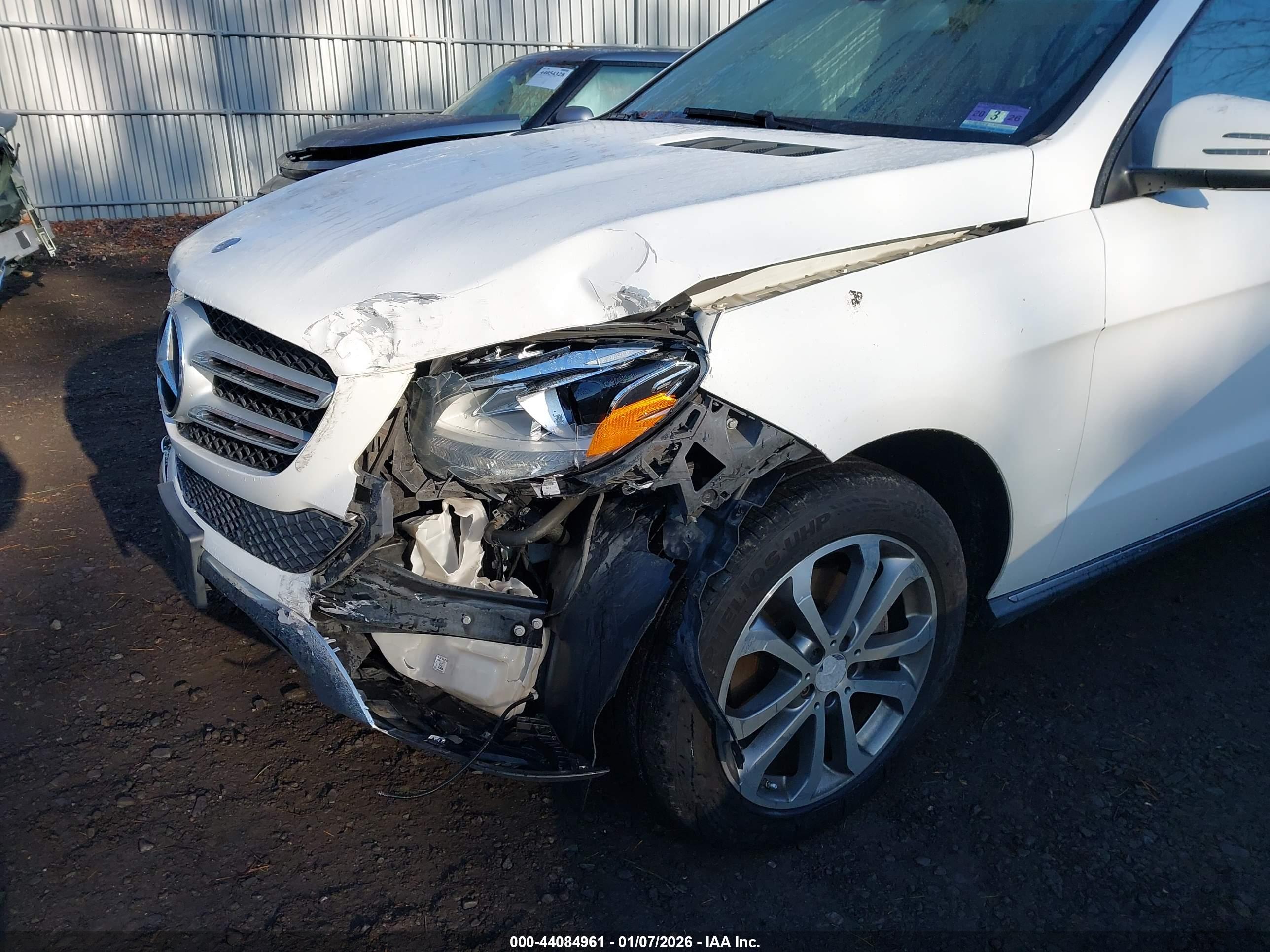 MERCEDES-BENZ GLE image 6