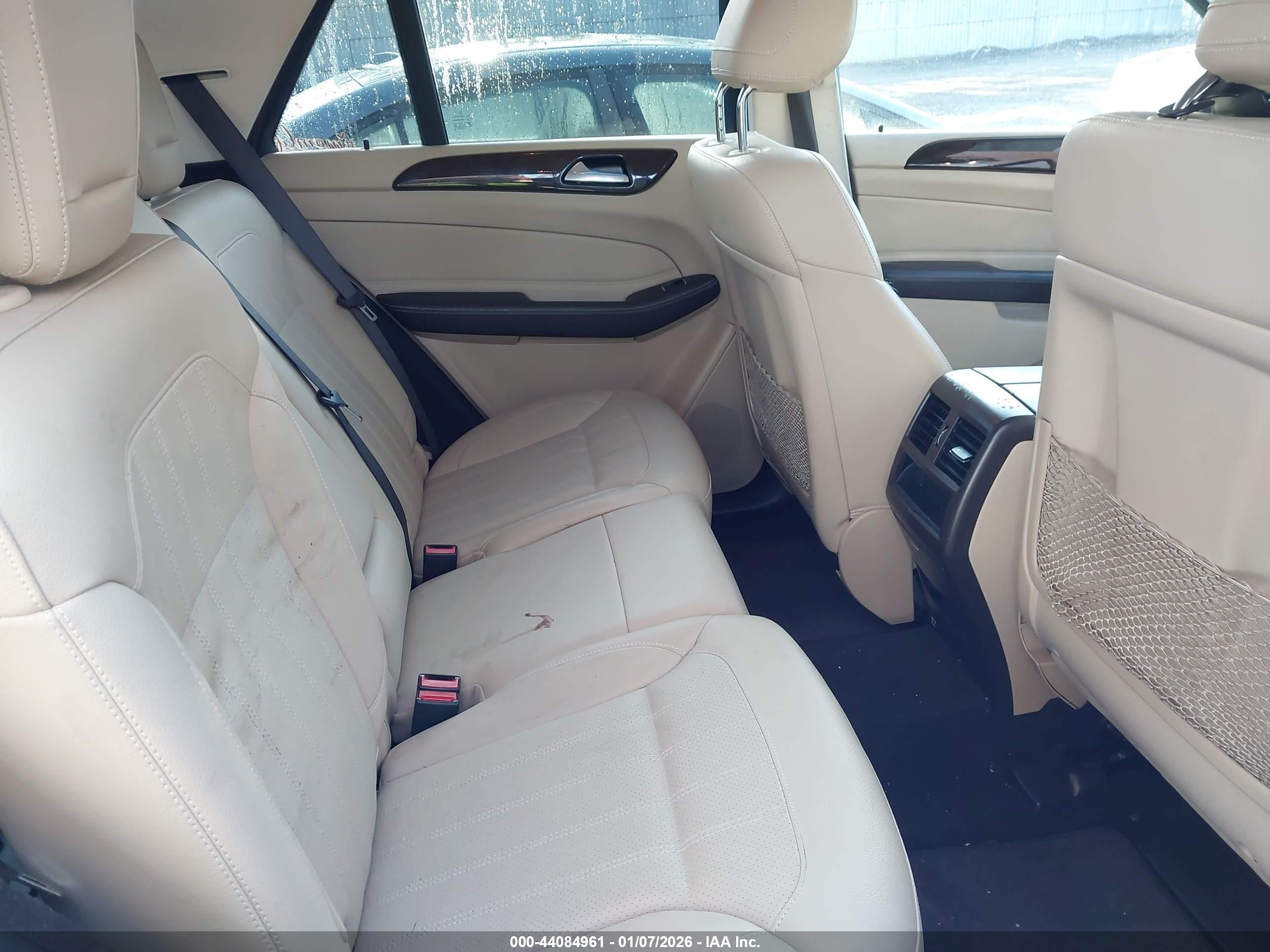 MERCEDES-BENZ GLE image 8