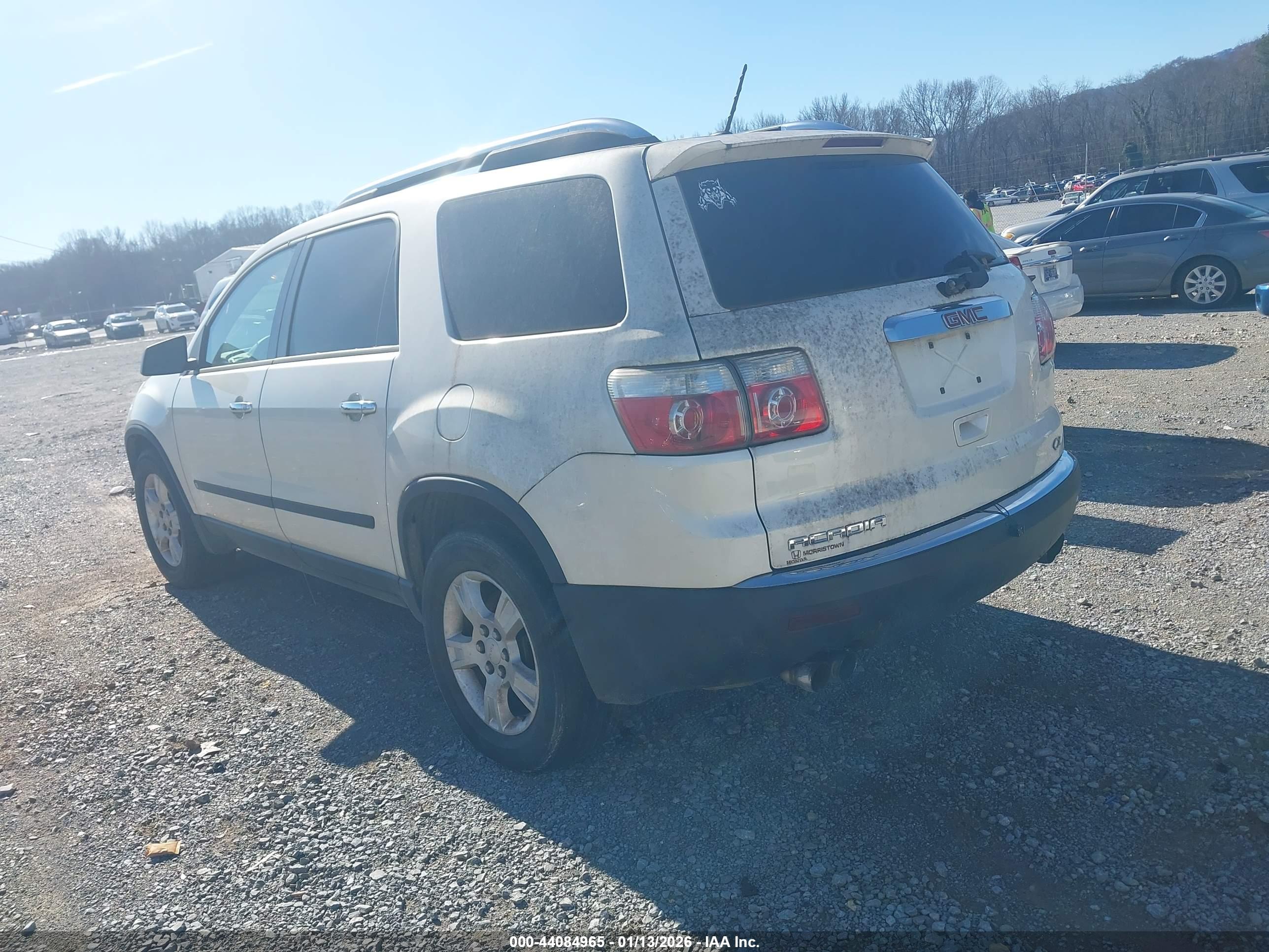 GMC ACADIA image 3