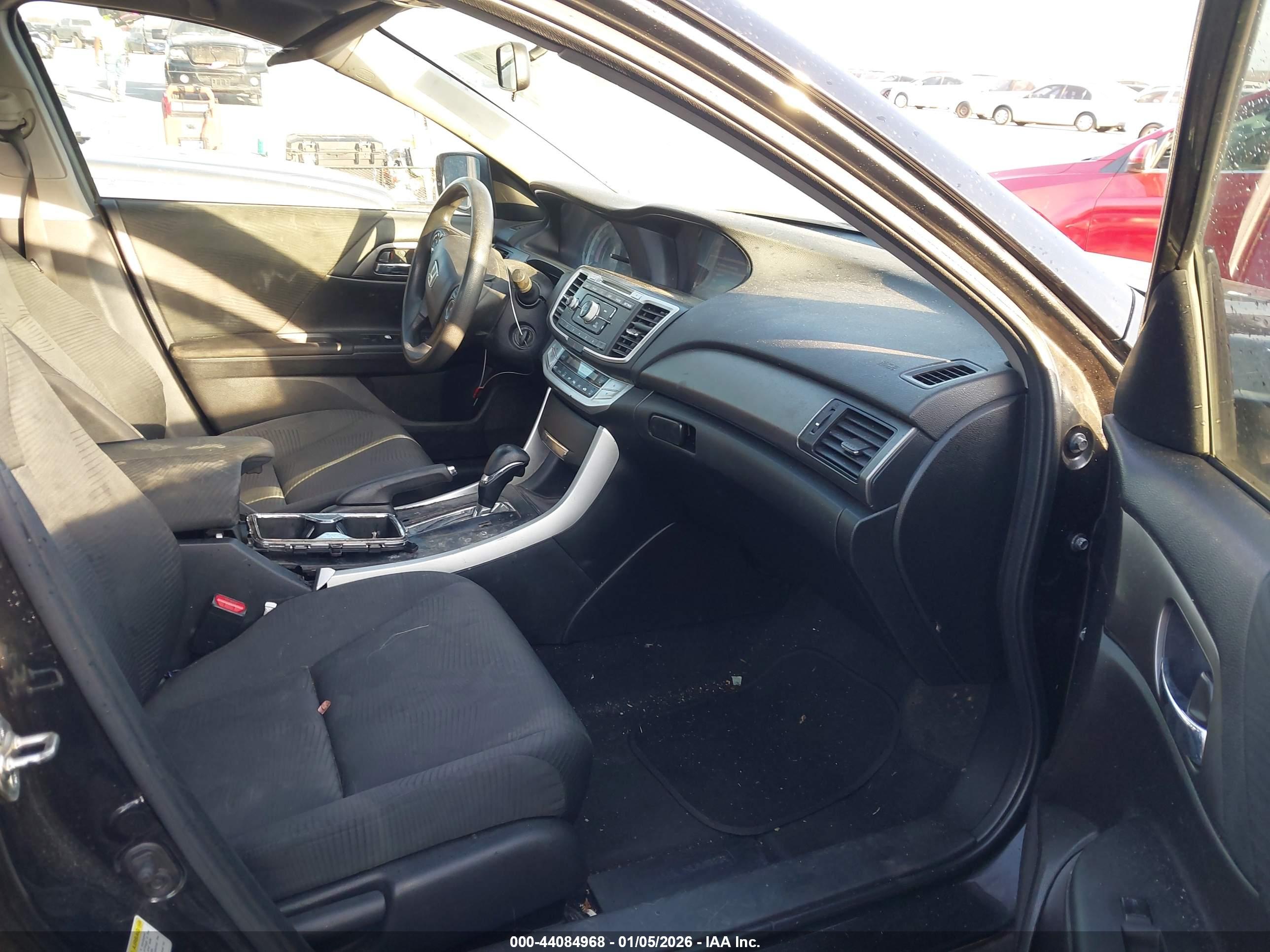 HONDA ACCORD image 5