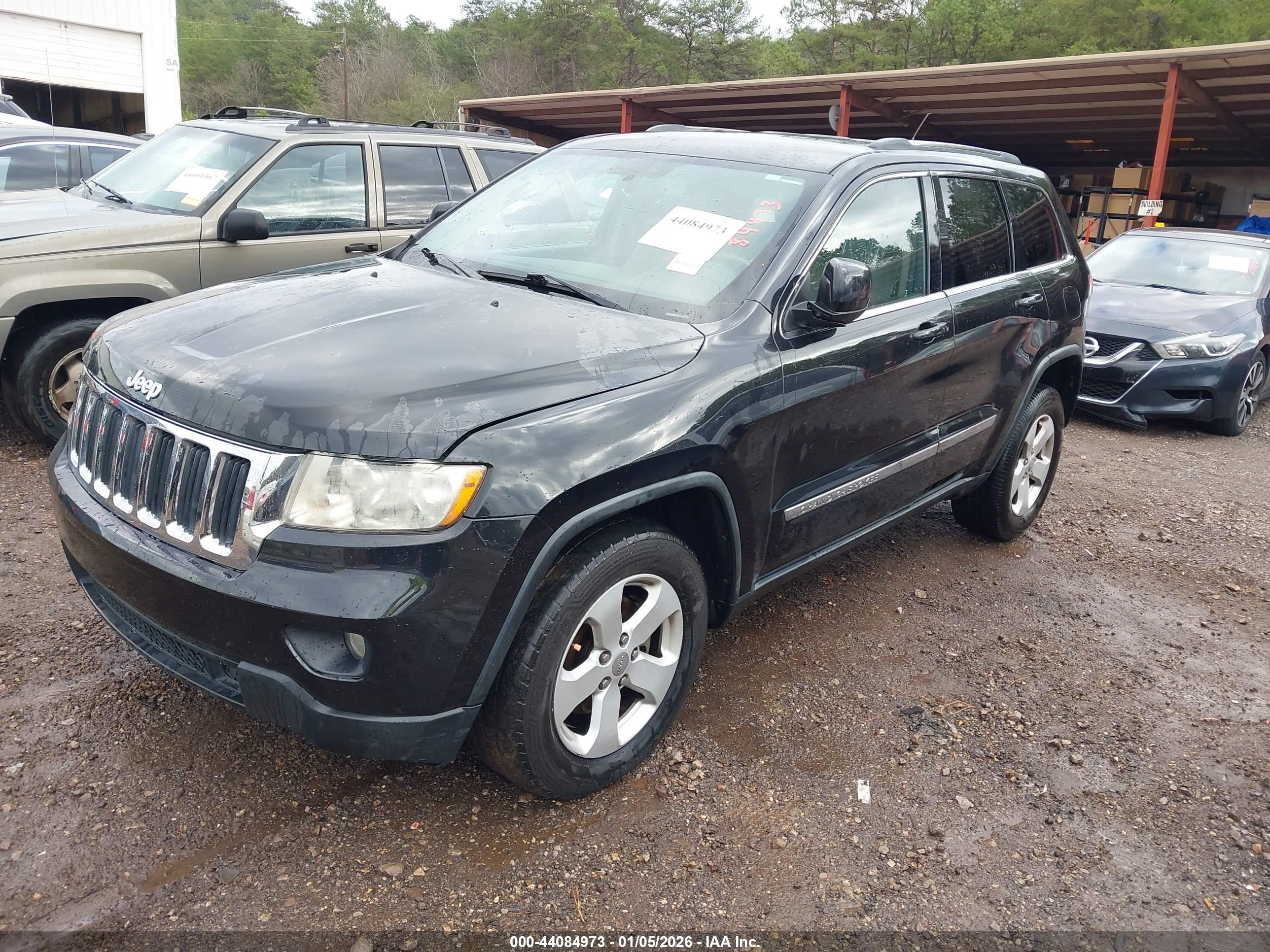 JEEP GRAND image 2