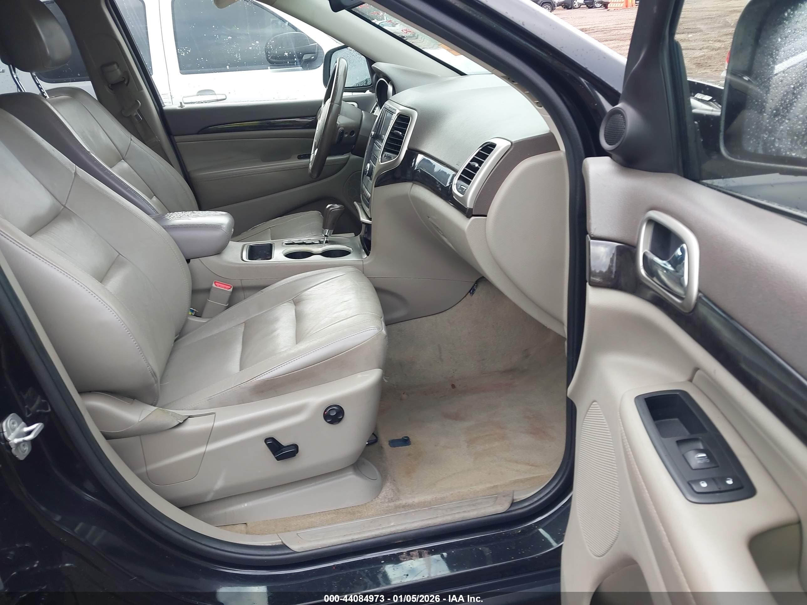JEEP GRAND image 5