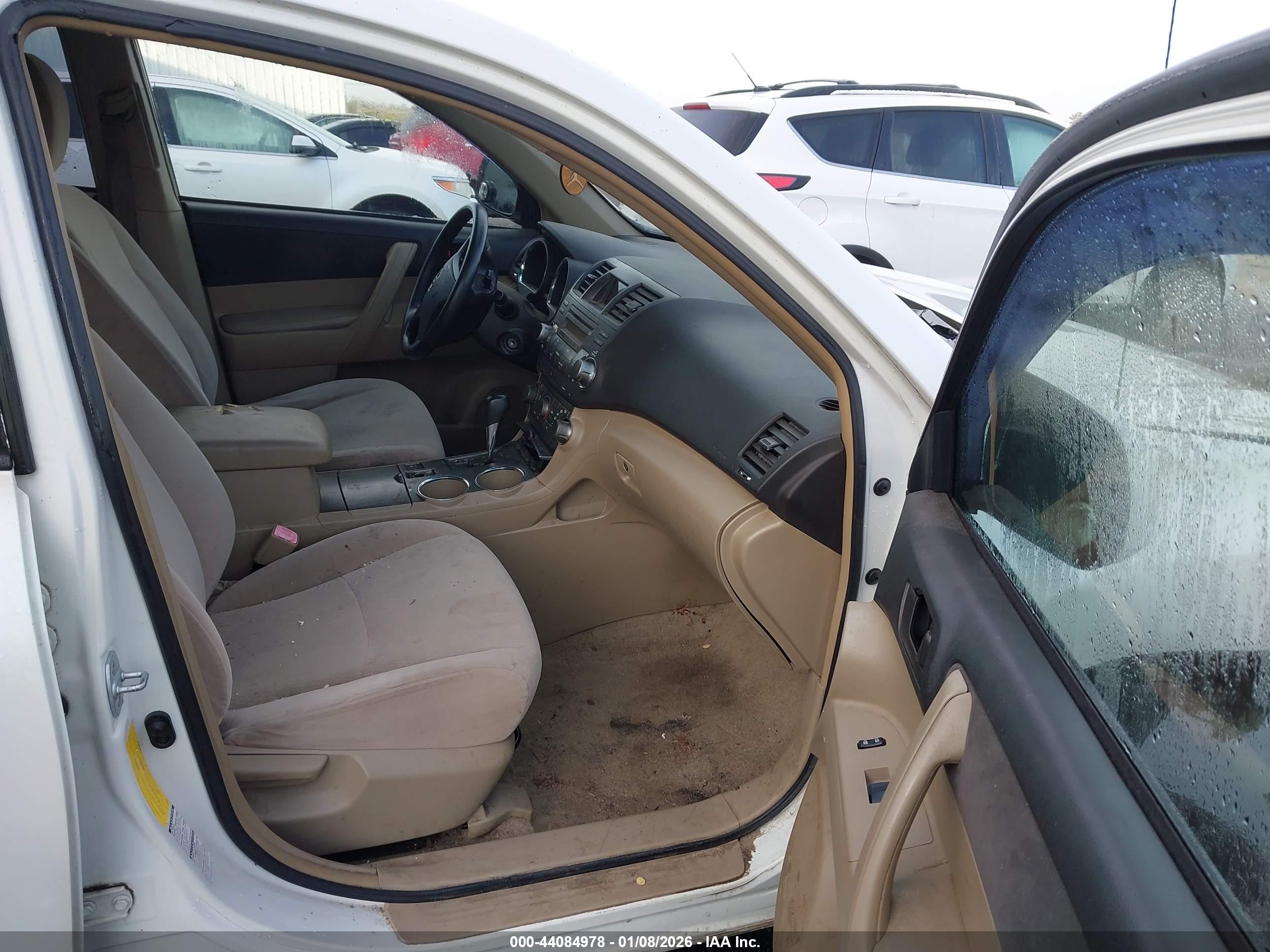 TOYOTA HIGHLANDER image 5