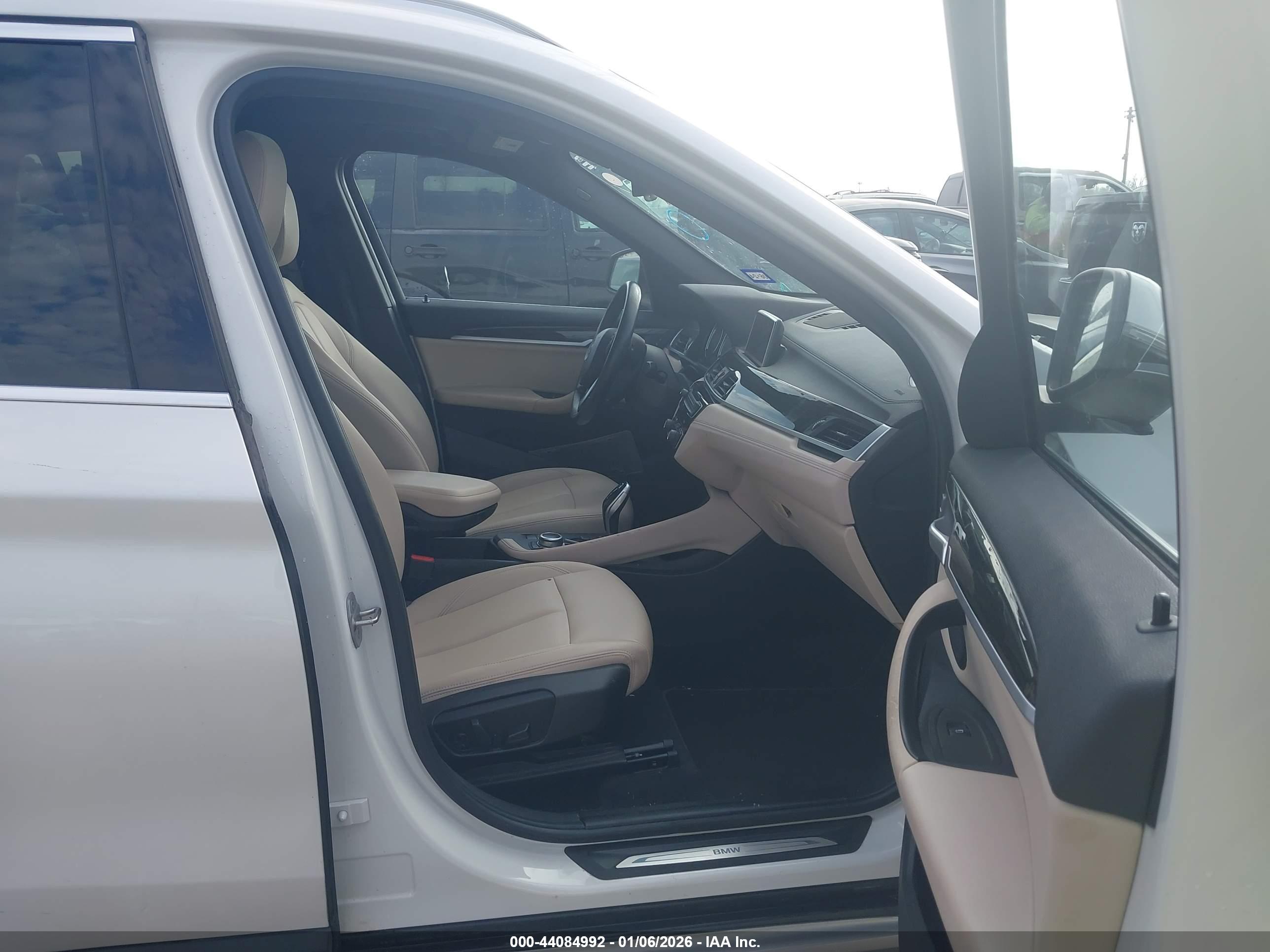 BMW X1 image 5